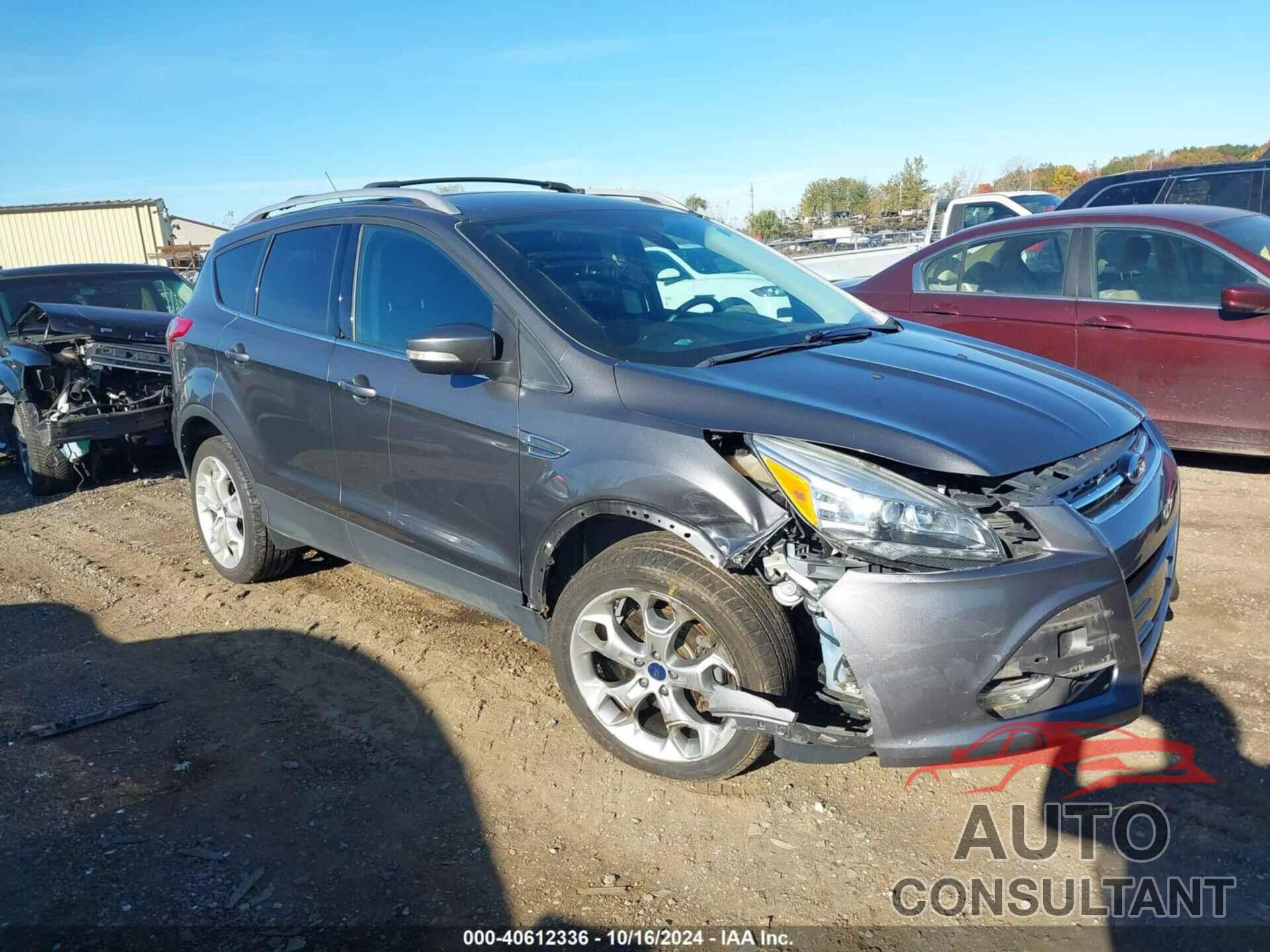 FORD ESCAPE 2013 - 1FMCU9J96DUD07105