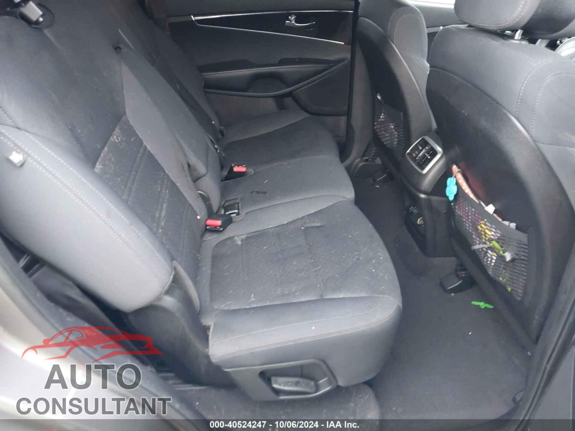 KIA SORENTO 2016 - 5XYPG4A57GG137873
