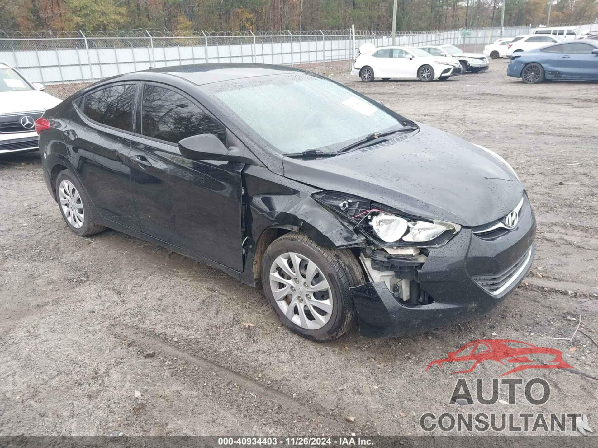 HYUNDAI ELANTRA 2013 - 5NPDH4AE7DH200281
