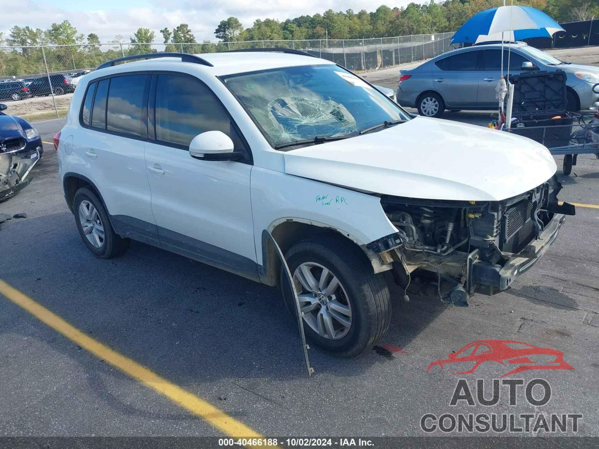 VOLKSWAGEN TIGUAN 2016 - WVGAV7AX0GW591007