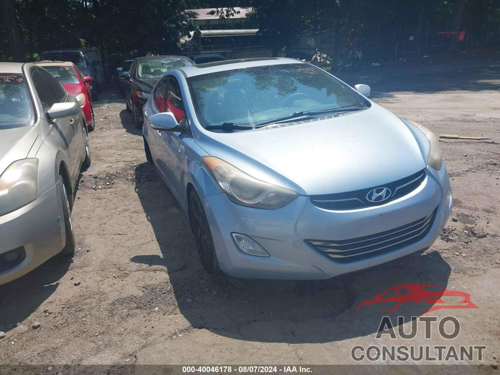 HYUNDAI ELANTRA 2013 - KMHDH4AE8DU712598