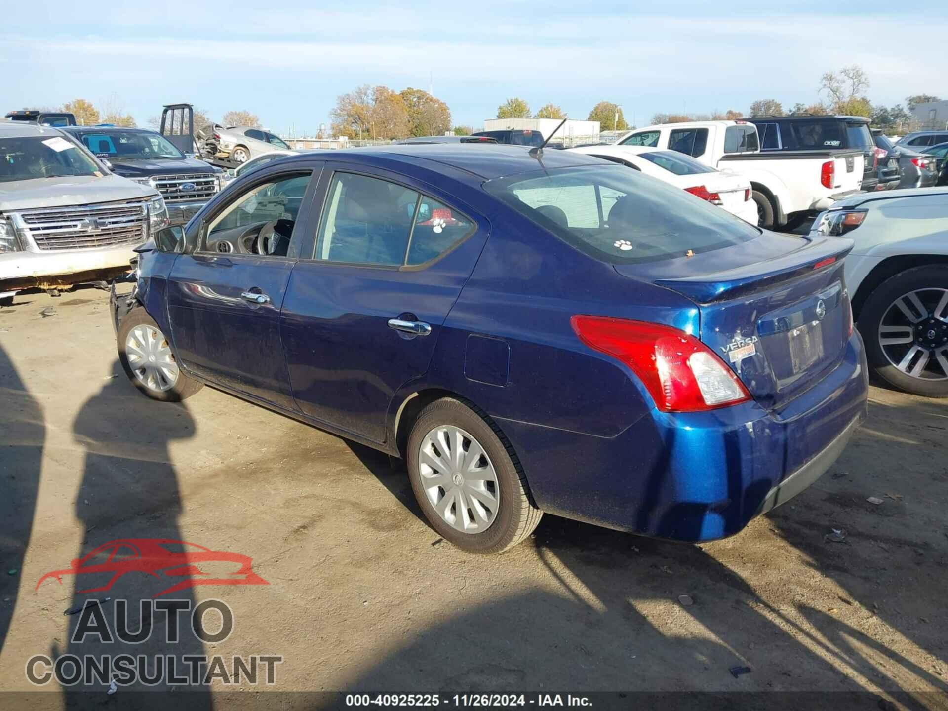 NISSAN VERSA 2019 - 3N1CN7AP3KL869087