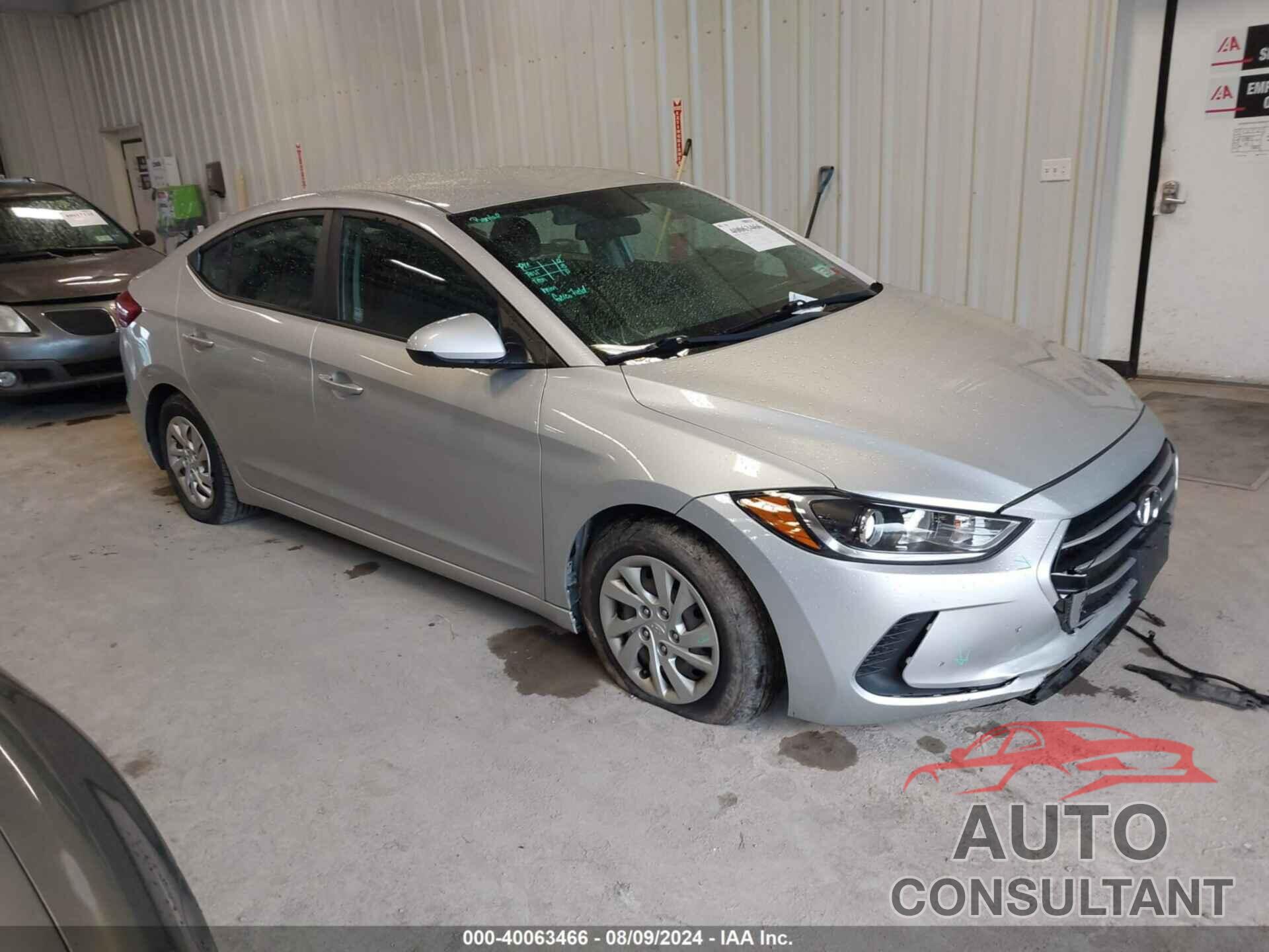 HYUNDAI ELANTRA 2018 - 5NPD74LF1JH262425