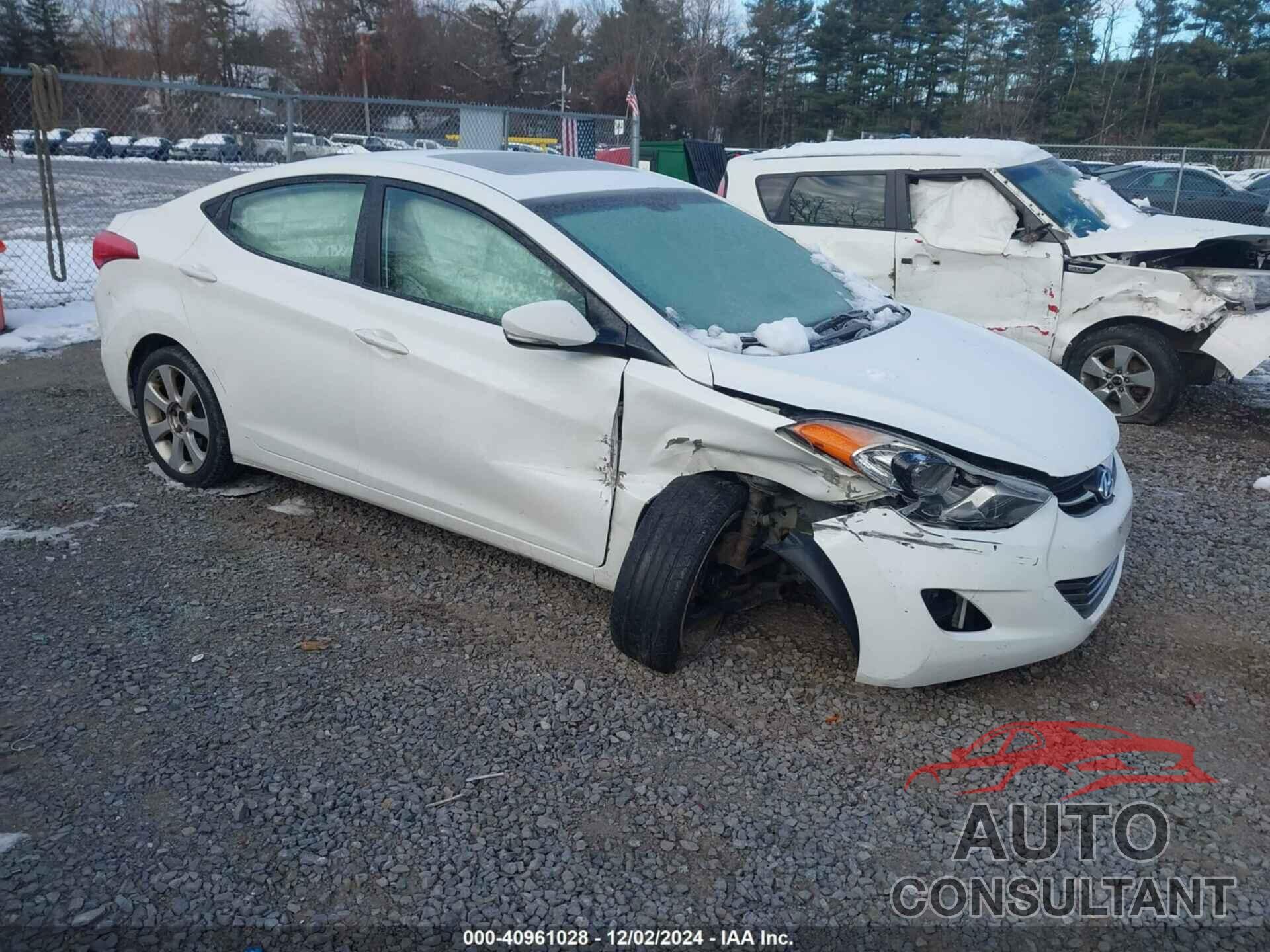 HYUNDAI ELANTRA 2013 - 5NPDH4AE8DH392259