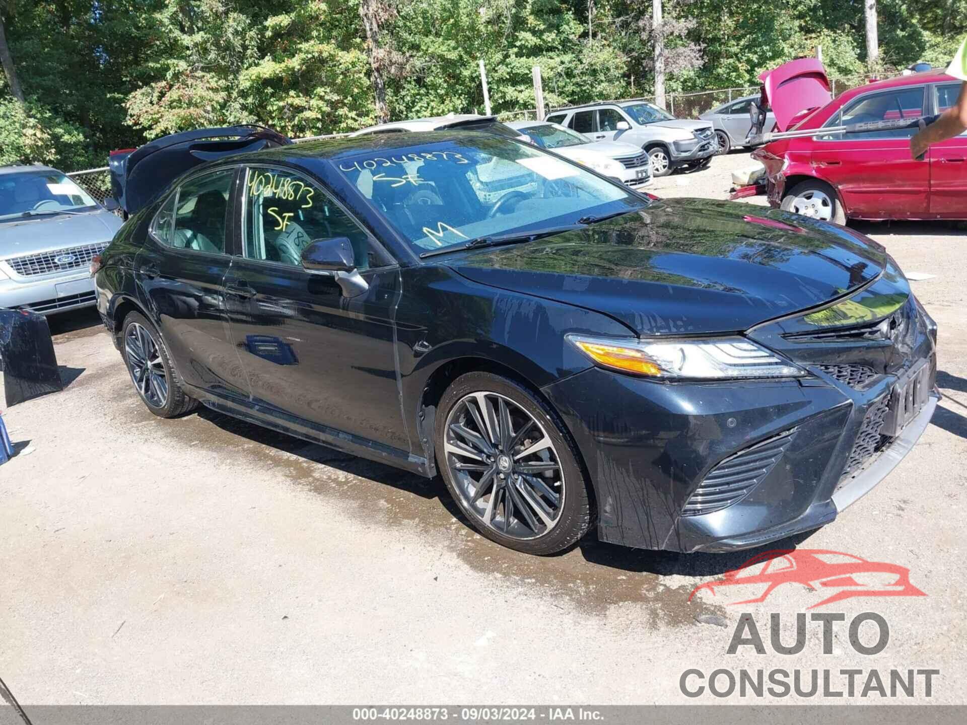 TOYOTA CAMRY 2018 - 4T1B61HK3JU121520