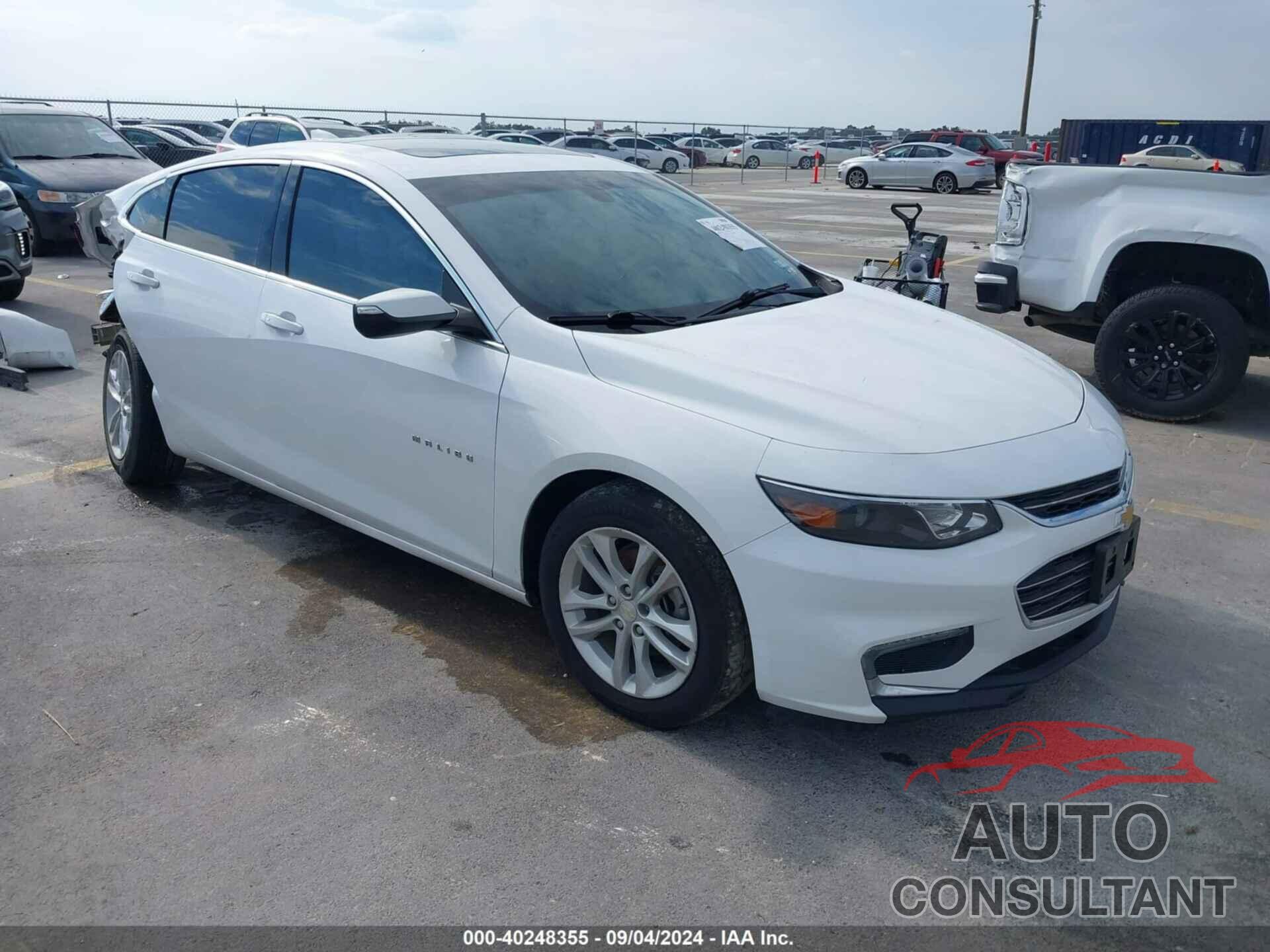 CHEVROLET MALIBU 2018 - 1G1ZD5STXJF233391