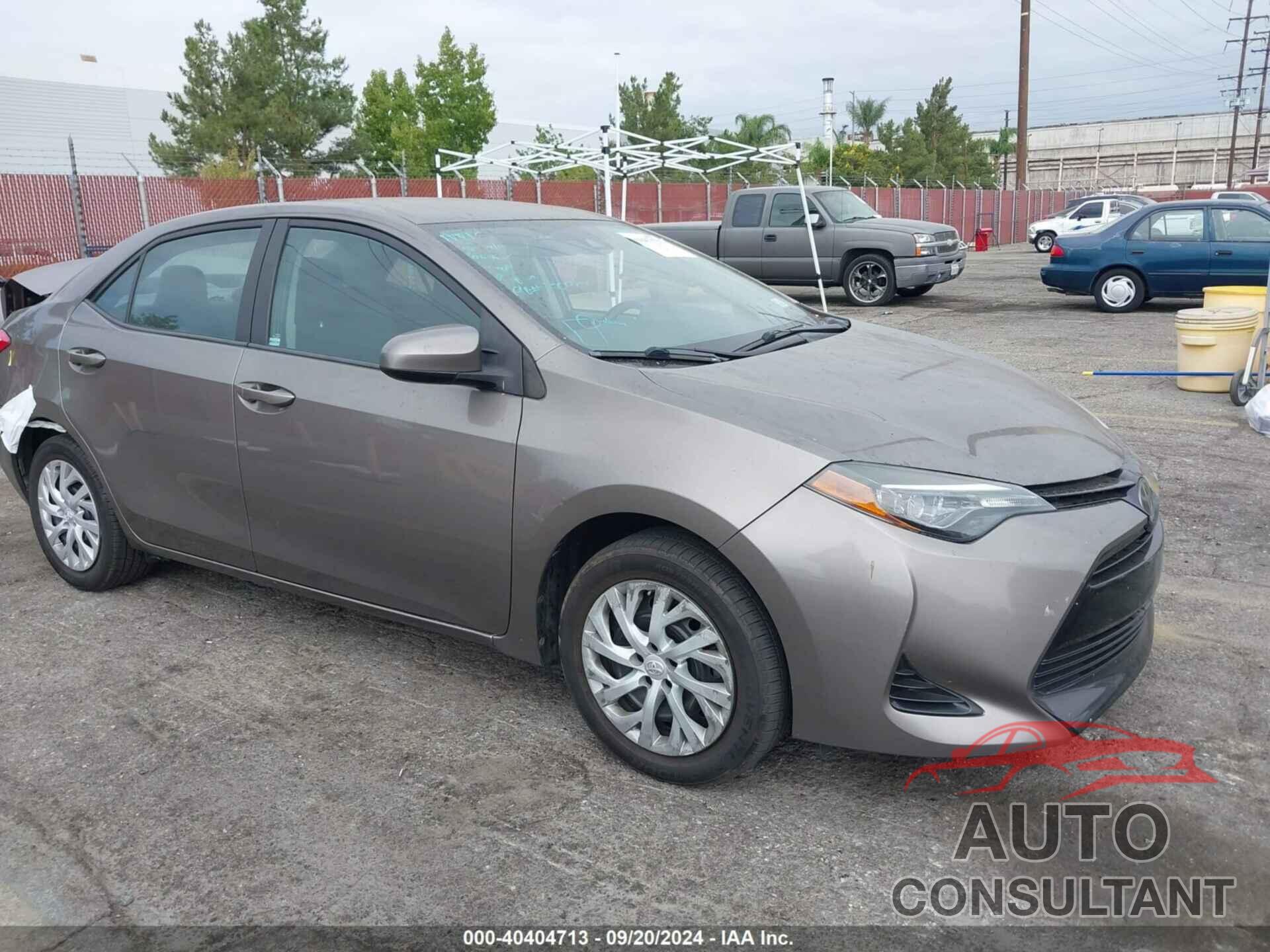 TOYOTA COROLLA 2017 - 5YFBURHE1HP700306