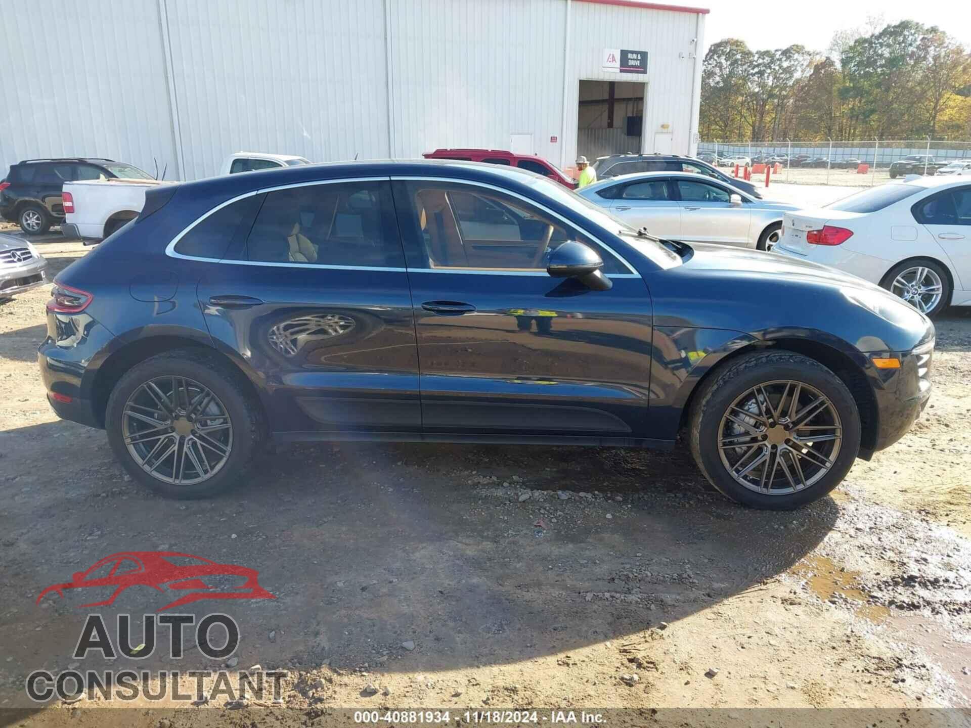 PORSCHE MACAN 2016 - WP1AB2A54GLB43660