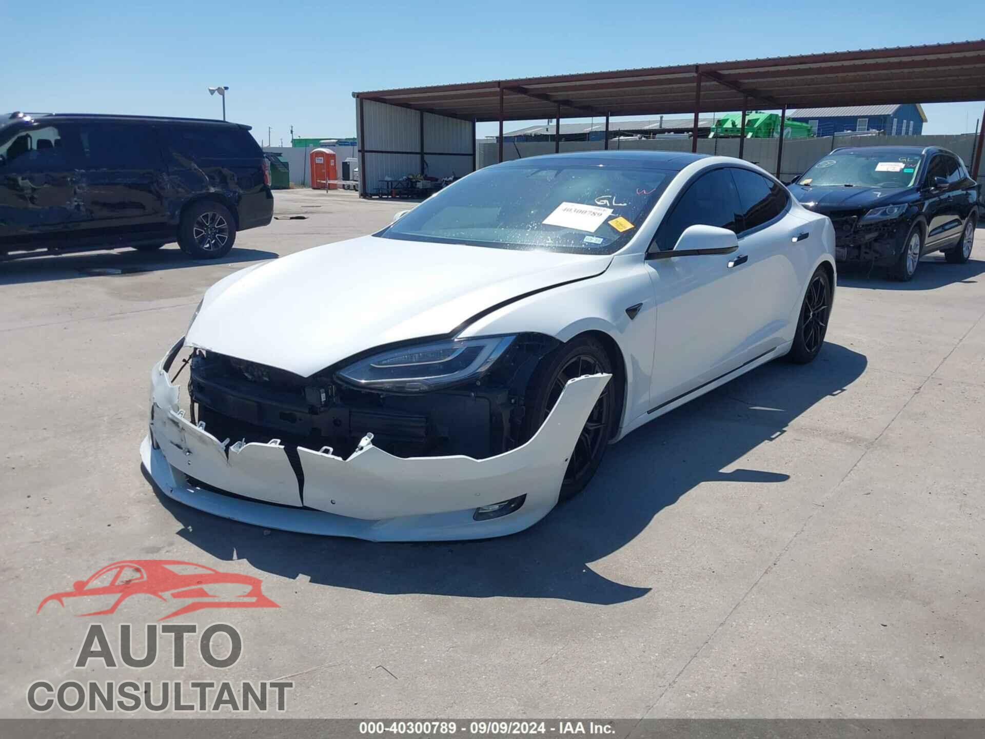 TESLA MODEL S 2017 - 5YJSA1E2XHF188433