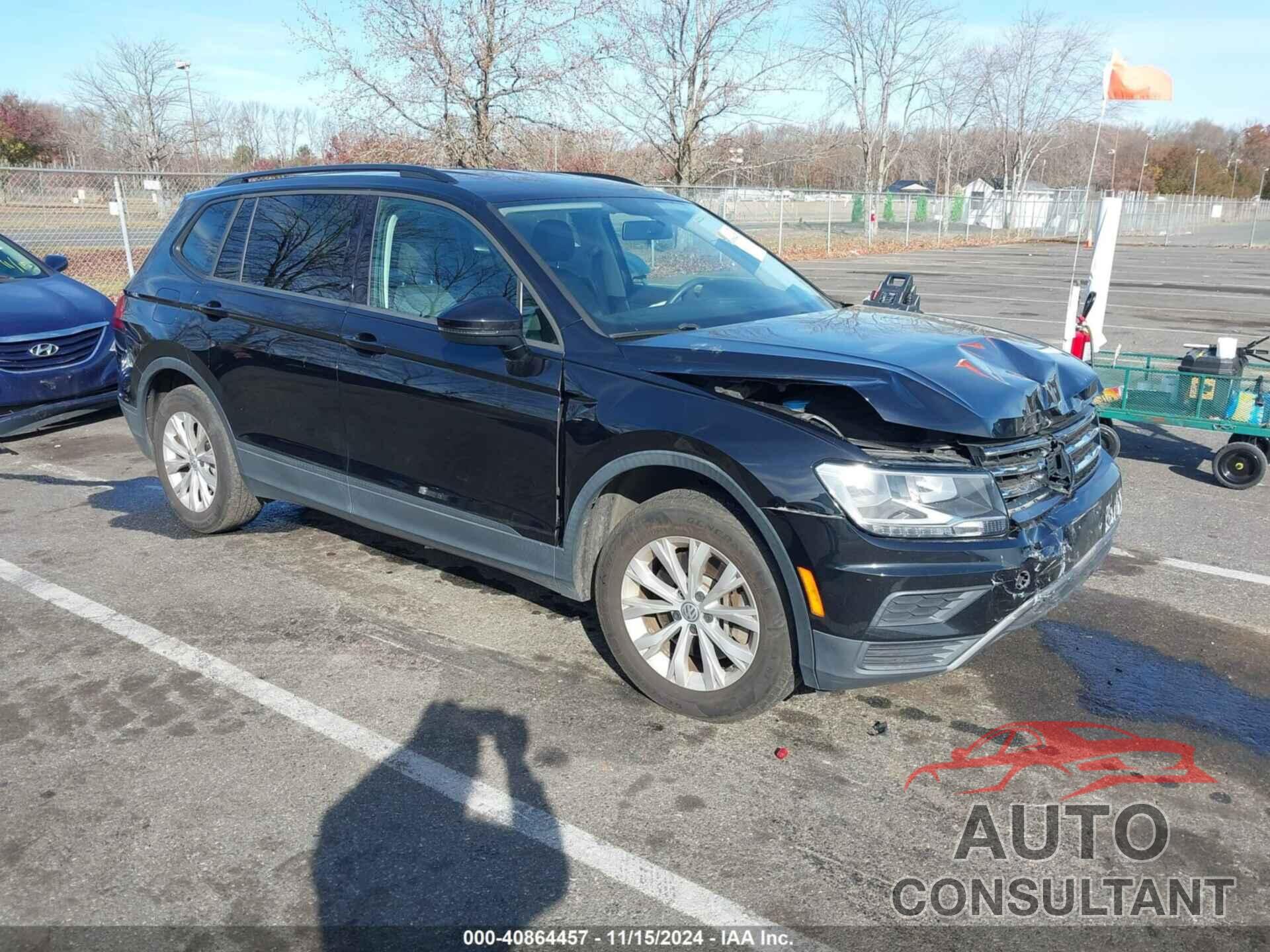 VOLKSWAGEN TIGUAN 2018 - 3VV0B7AX9JM074872