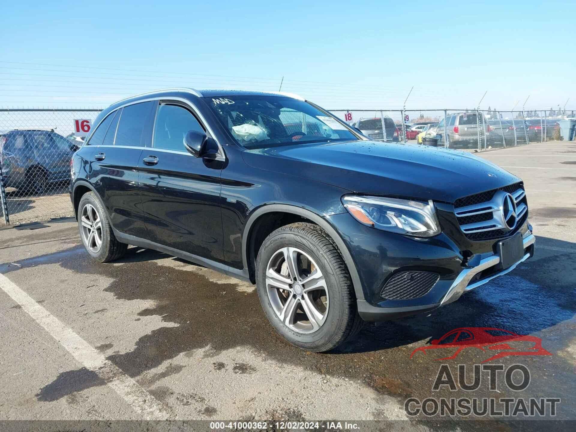 MERCEDES-BENZ GLC 350E 2019 - WDC0G5EB4KF531831