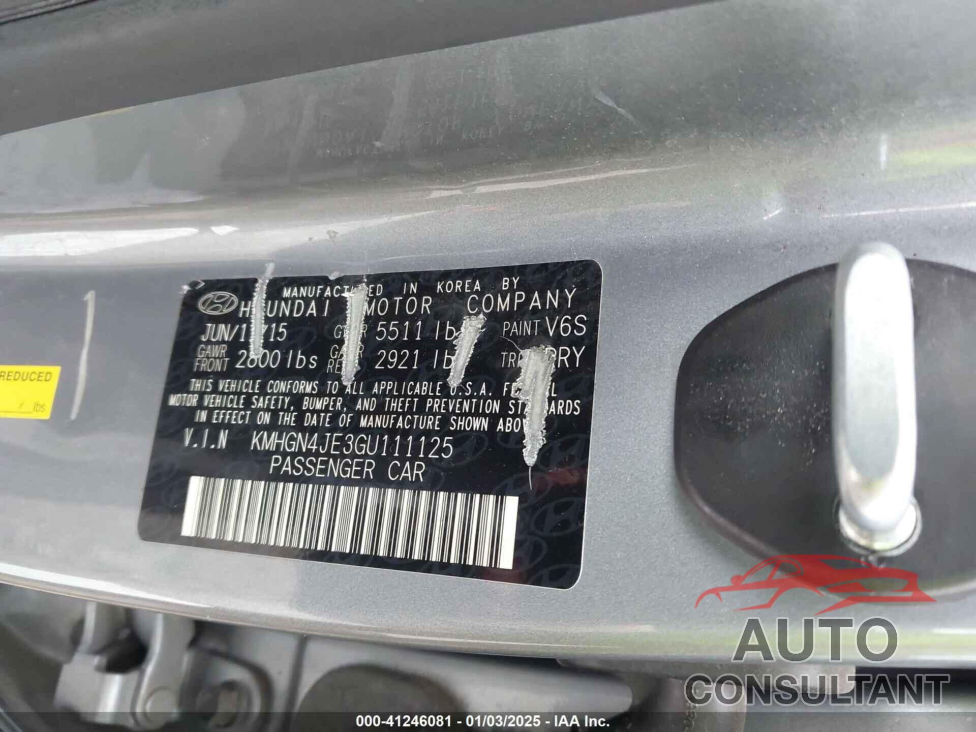 HYUNDAI GENESIS 2016 - KMHGN4JE3GU111125