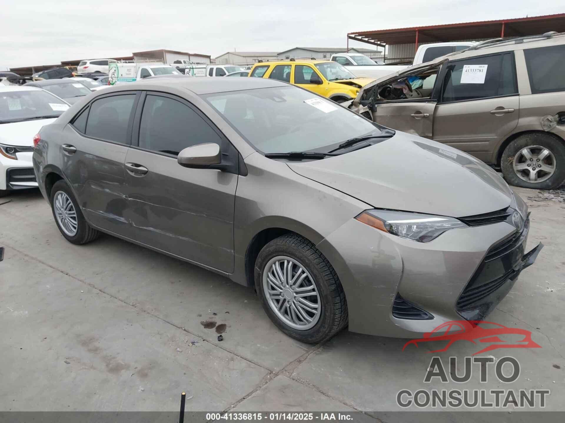 TOYOTA COROLLA 2018 - 5YFBURHE5JP802844
