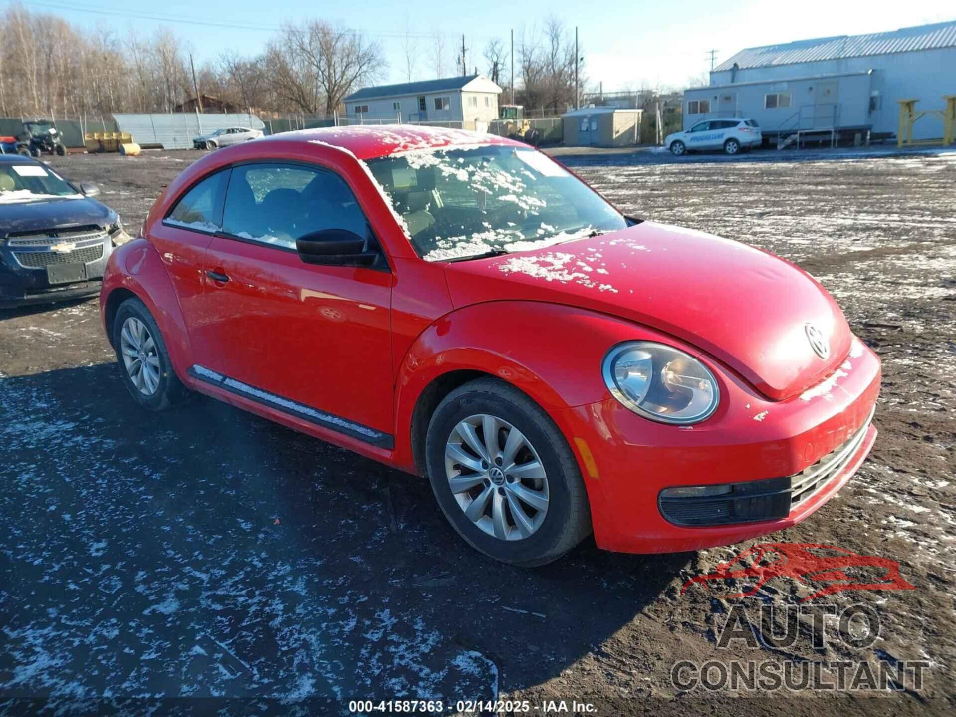 VOLKSWAGEN BEETLE 2014 - 3VWFP7AT1EM627377