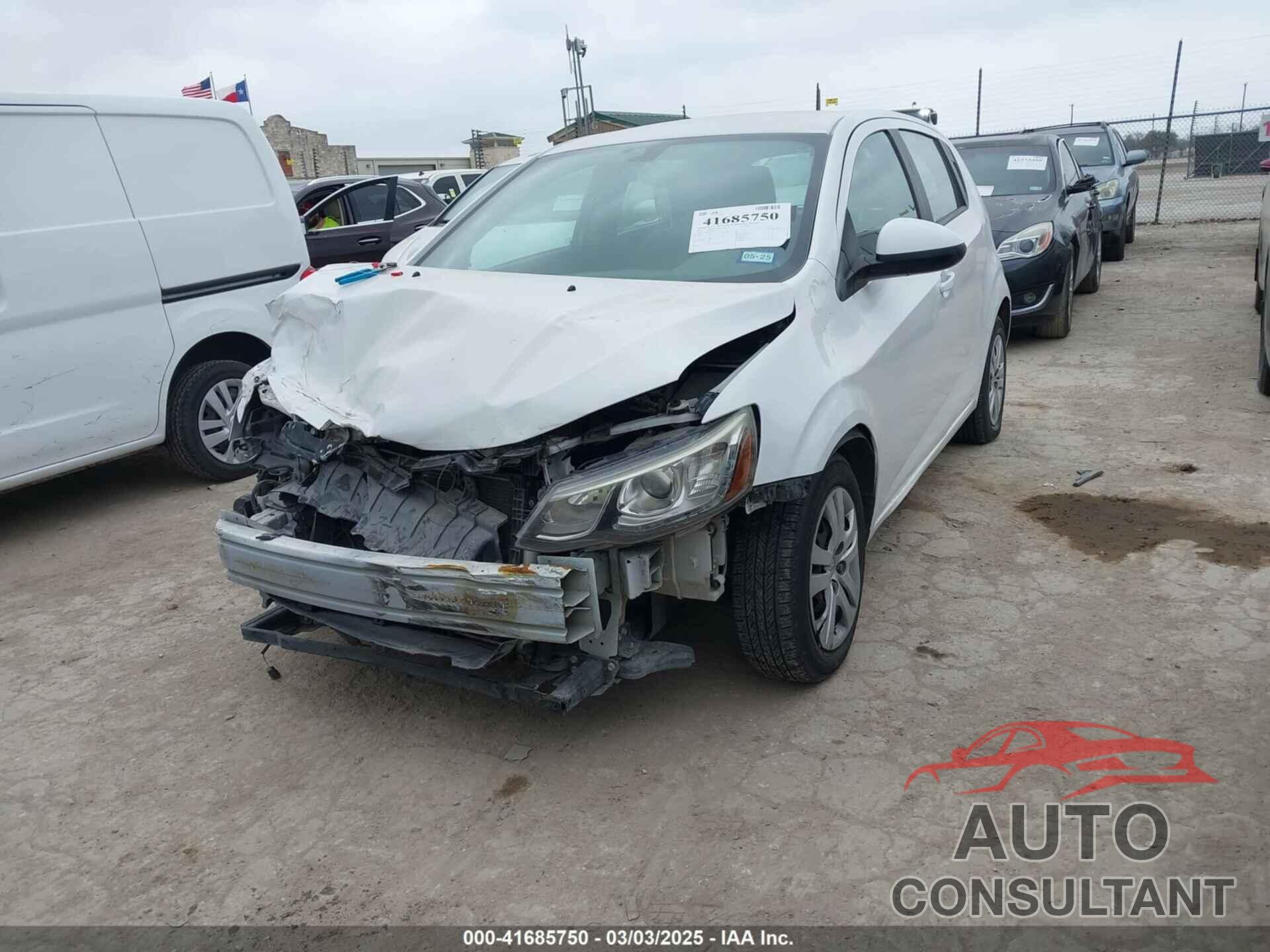 CHEVROLET SONIC 2017 - 1G1JG6SH9H4171896