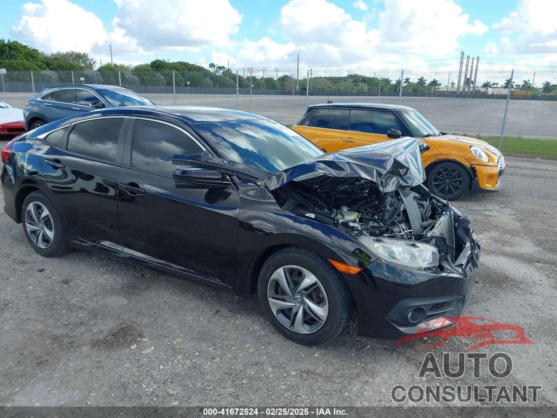 HONDA CIVIC 2018 - 19XFC1F74JE003908