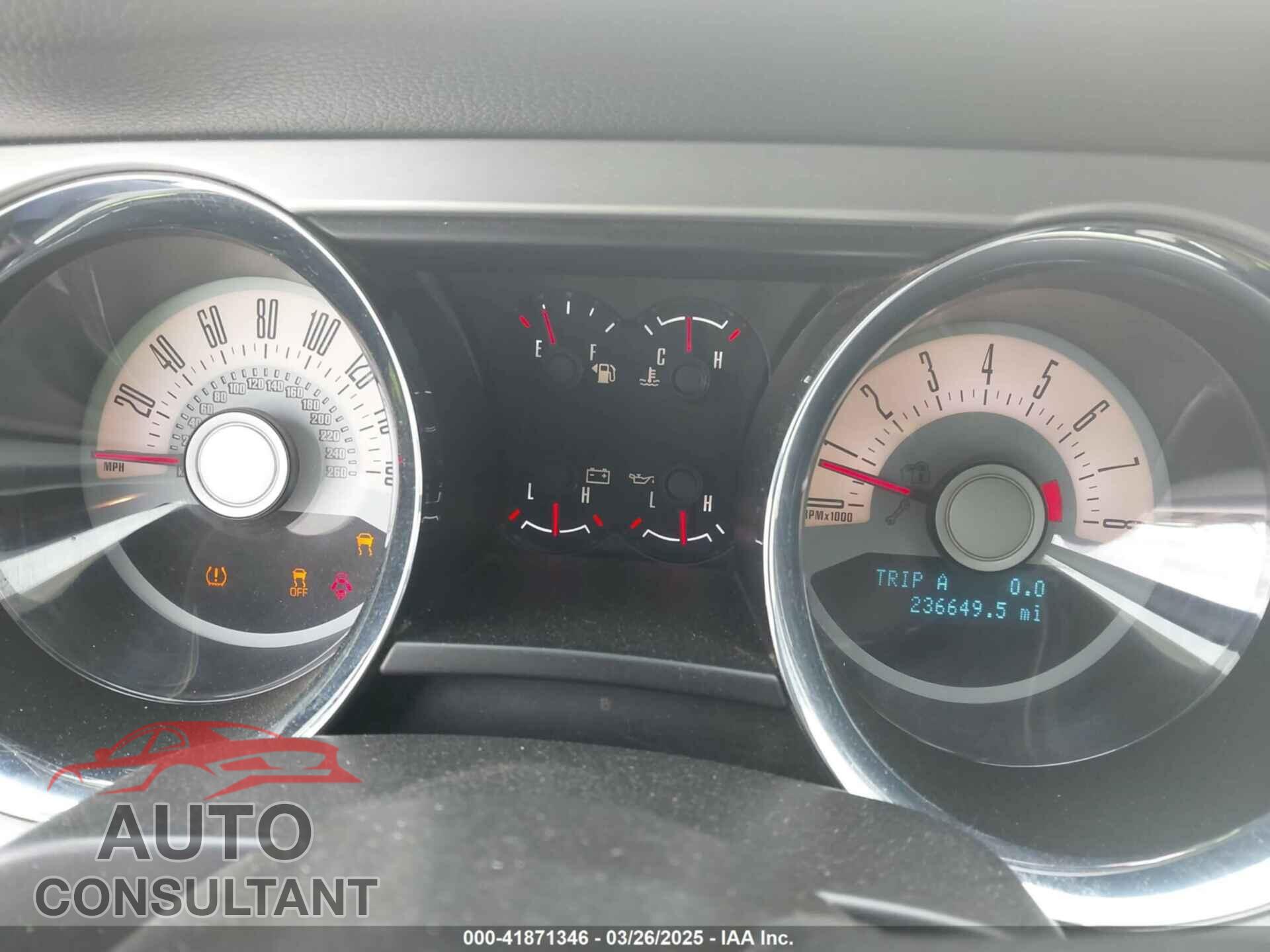 FORD MUSTANG 2012 - 1ZVBP8AM6C5211096