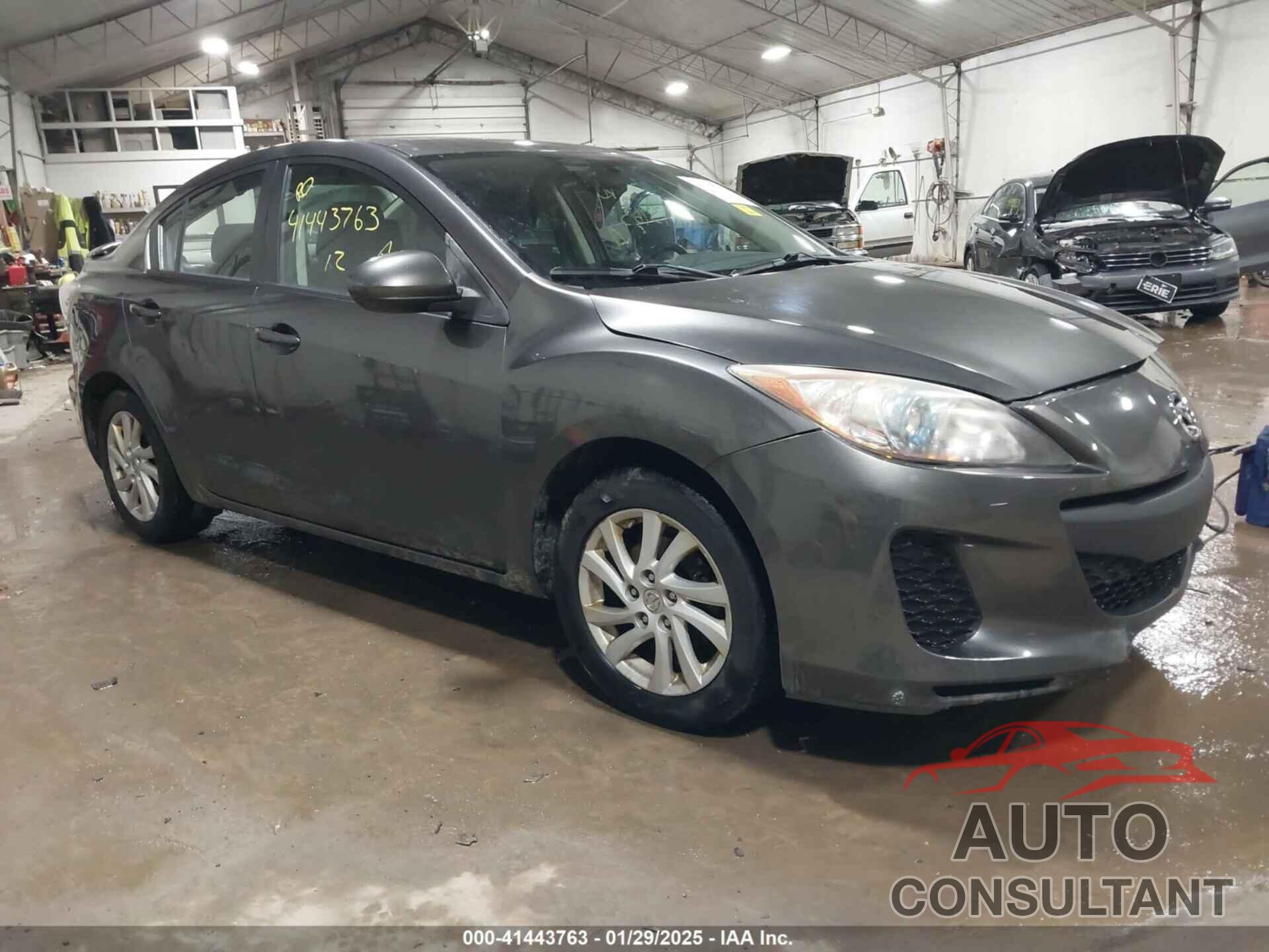 MAZDA MAZDA3 2012 - JM1BL1V87C1574775