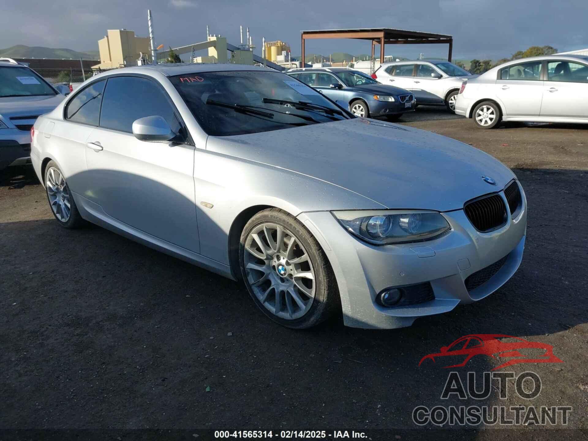 BMW 328I 2012 - WBAKE5C51CE756178