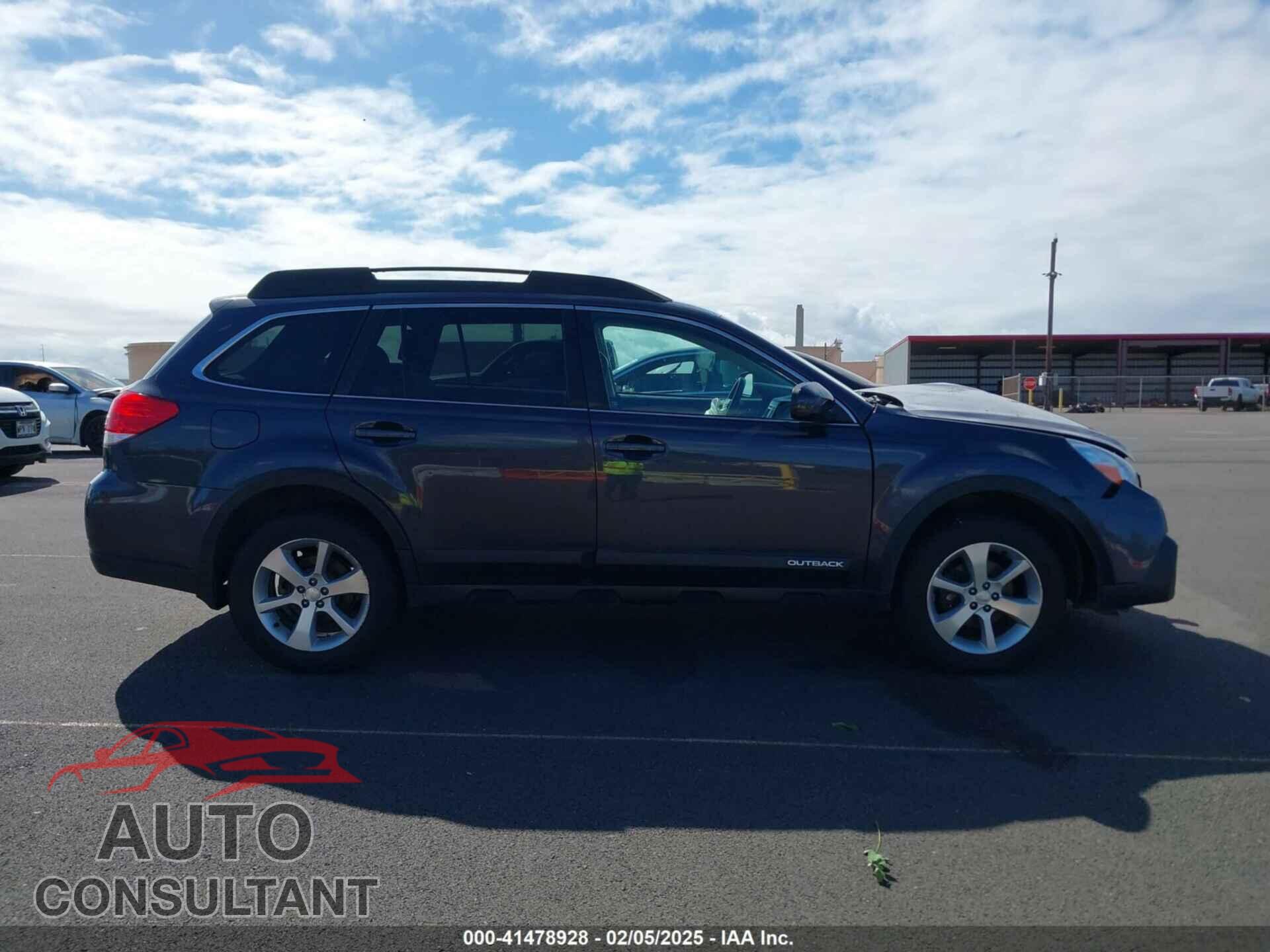 SUBARU OUTBACK 2013 - 4S4BRBKC8D3220455