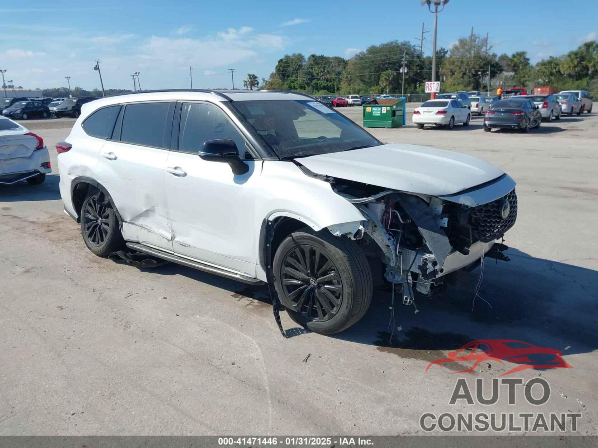 TOYOTA HIGHLANDER 2023 - 5TDKDRAH5PS024632