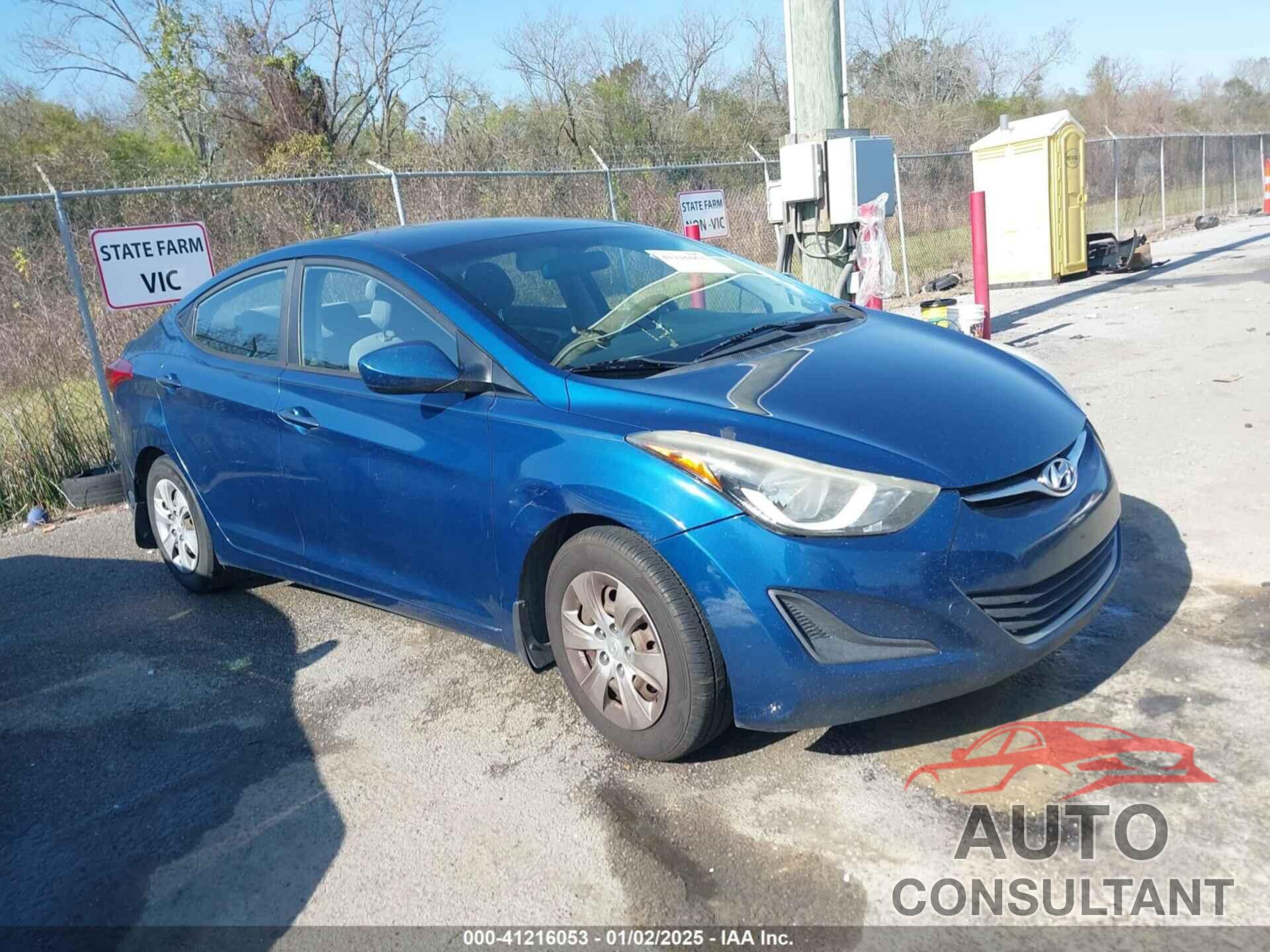 HYUNDAI ELANTRA 2016 - KMHDH4AE2GU547765