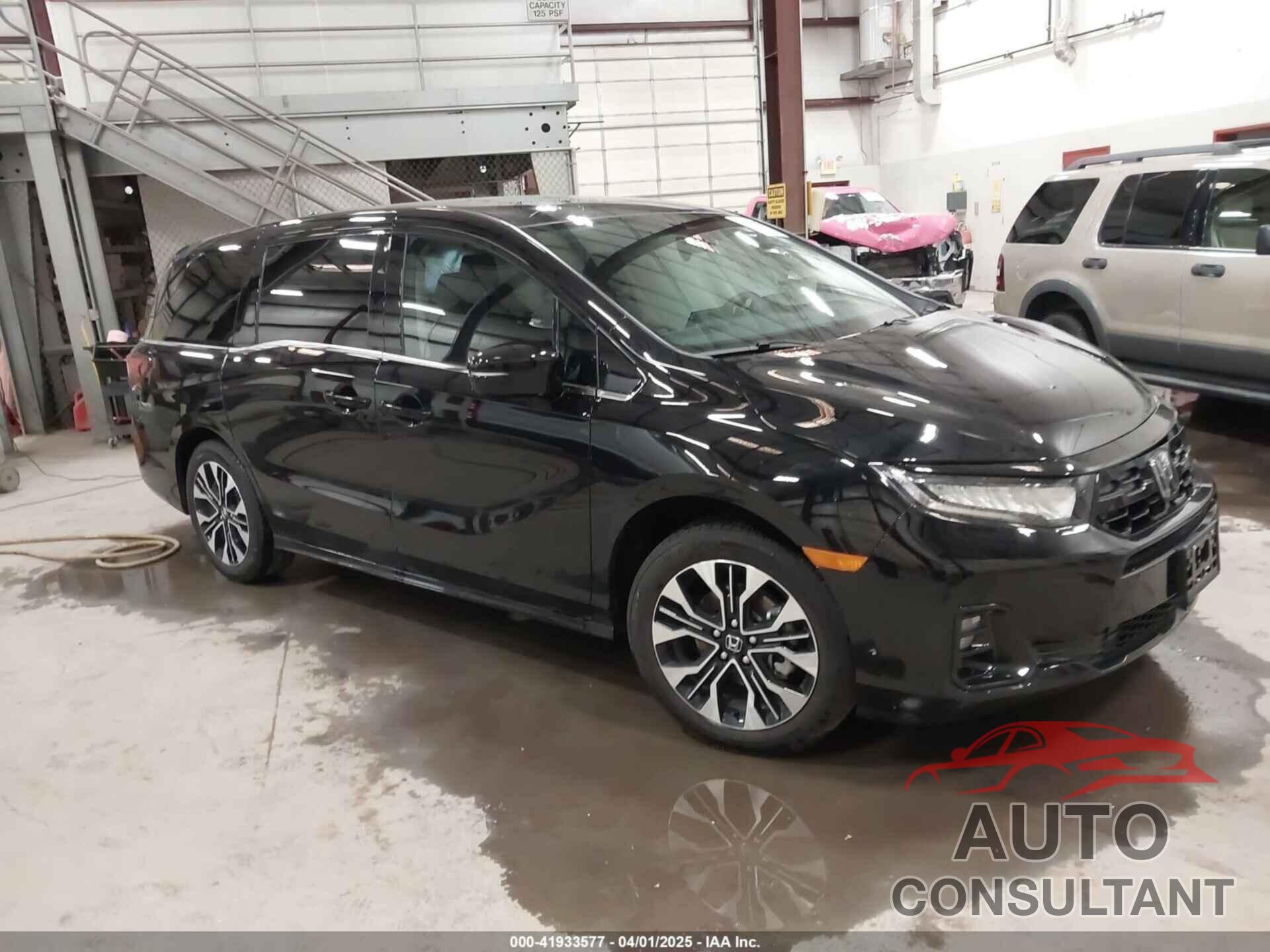 HONDA ODYSSEY 2025 - 5FNRL6H98SB016312