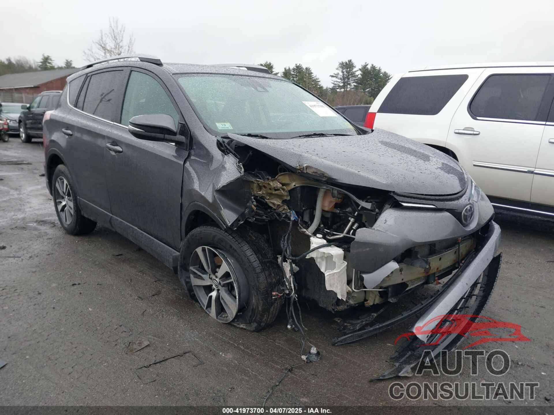 TOYOTA RAV4 2018 - 2T3RFREV0JW704548
