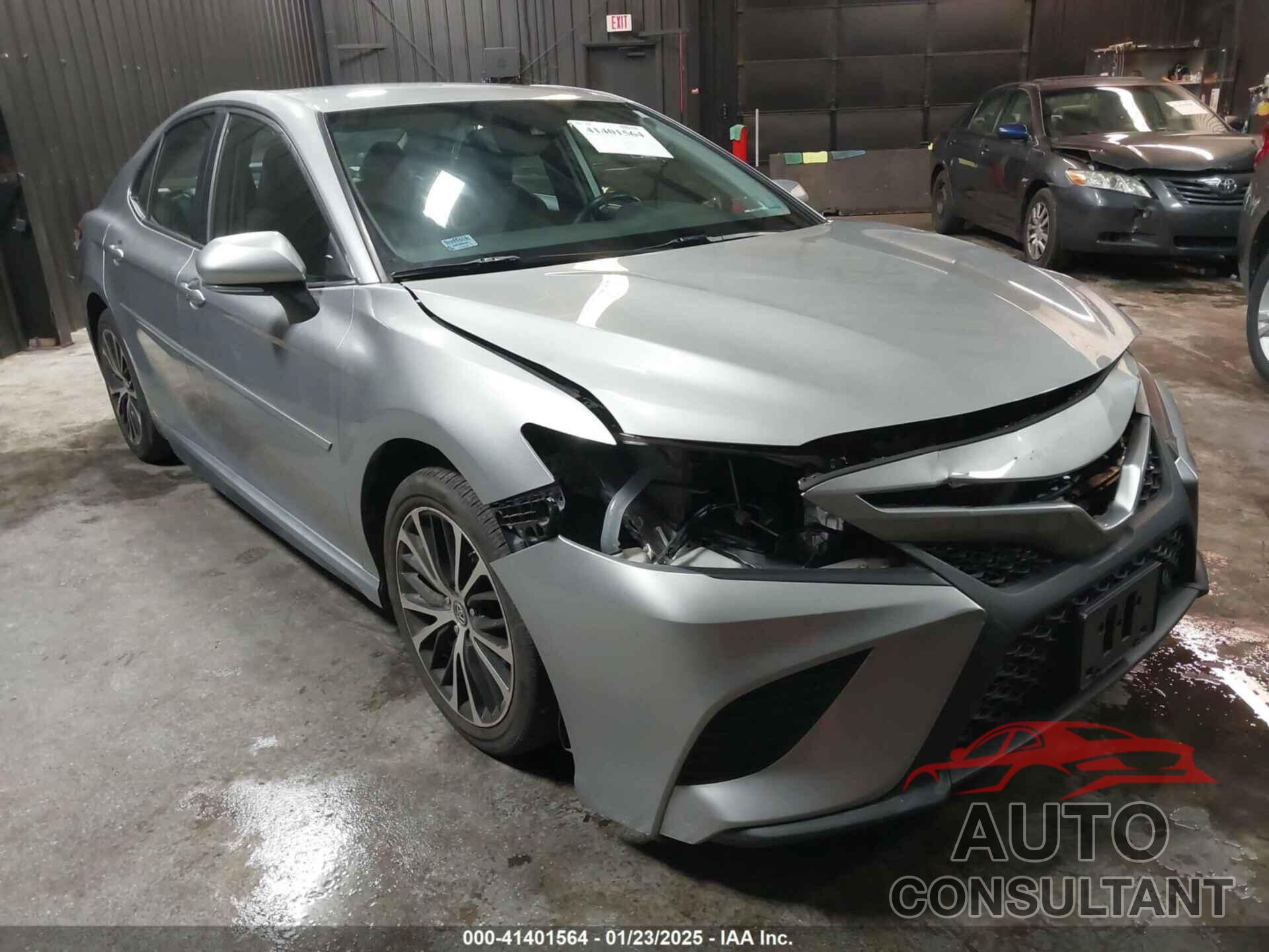 TOYOTA CAMRY 2019 - 4T1B11HK5KU727594