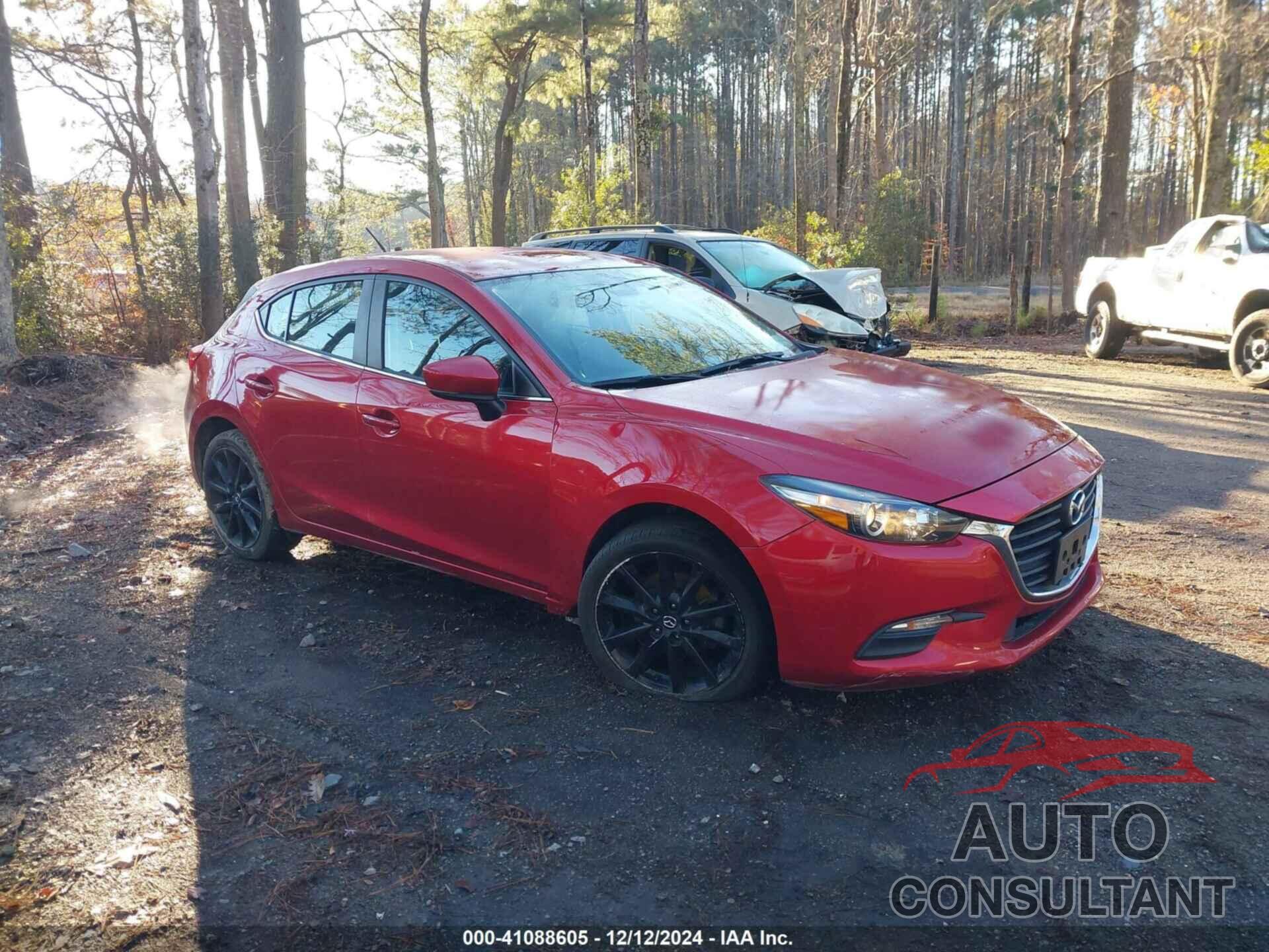 MAZDA MAZDA3 2018 - 3MZBN1L38JM177719