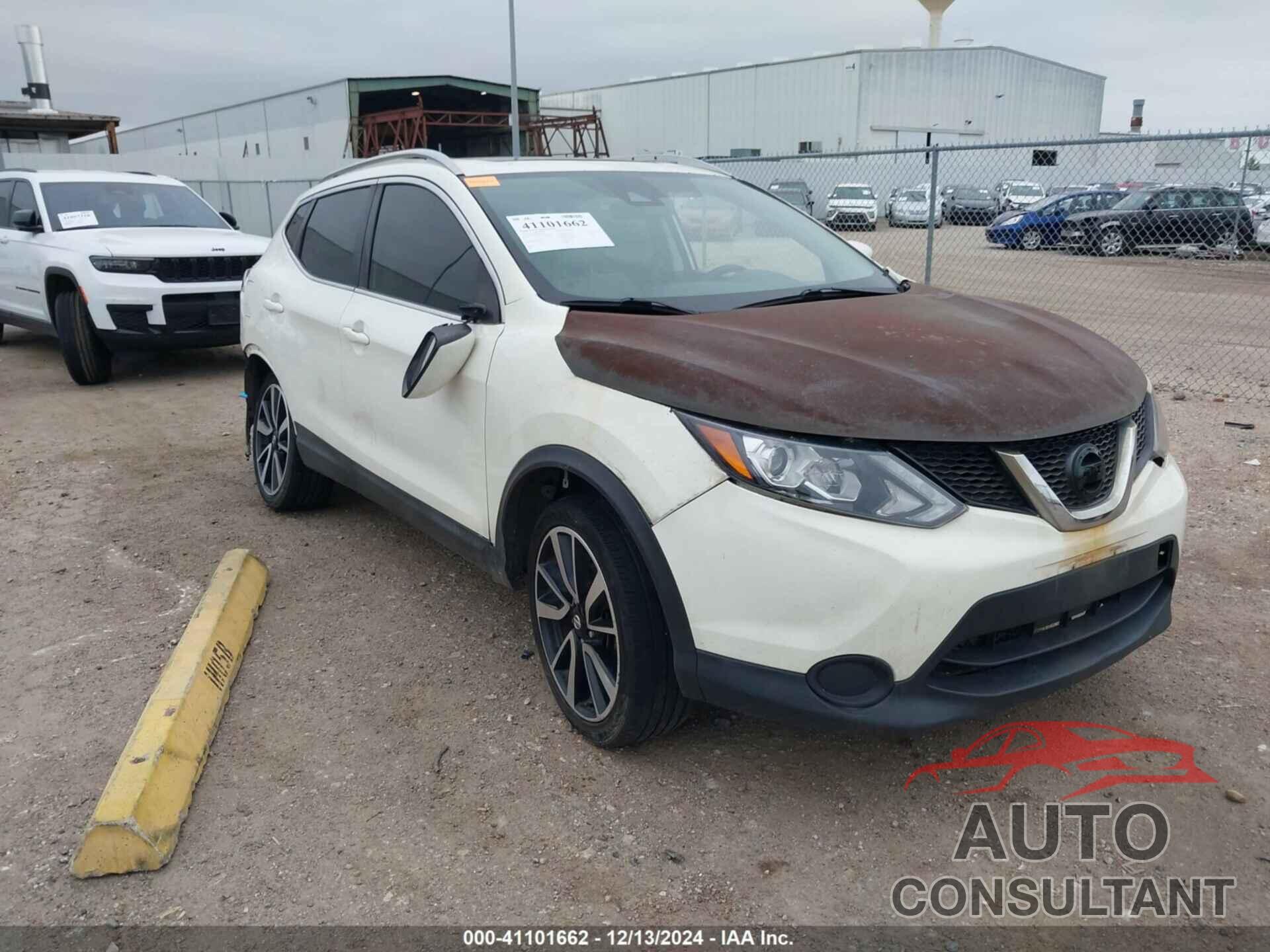 NISSAN ROGUE SPORT 2017 - JN1BJ1CP8HW014731