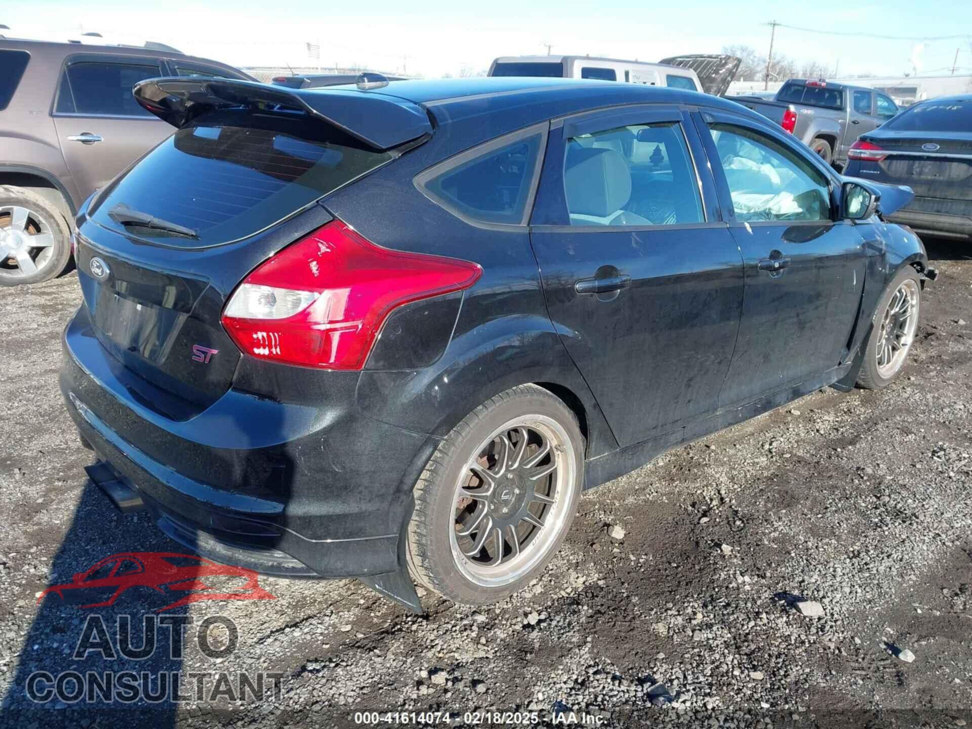 FORD FOCUS ST 2013 - 1FADP3L94DL127465