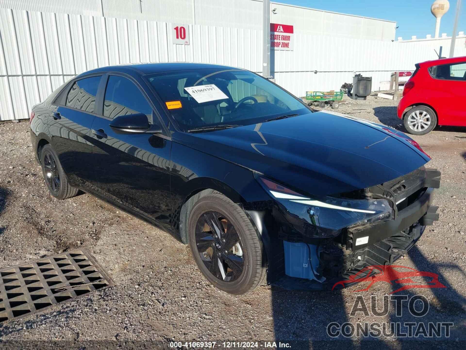 HYUNDAI ELANTRA 2022 - 5NPLS4AG5NH077418