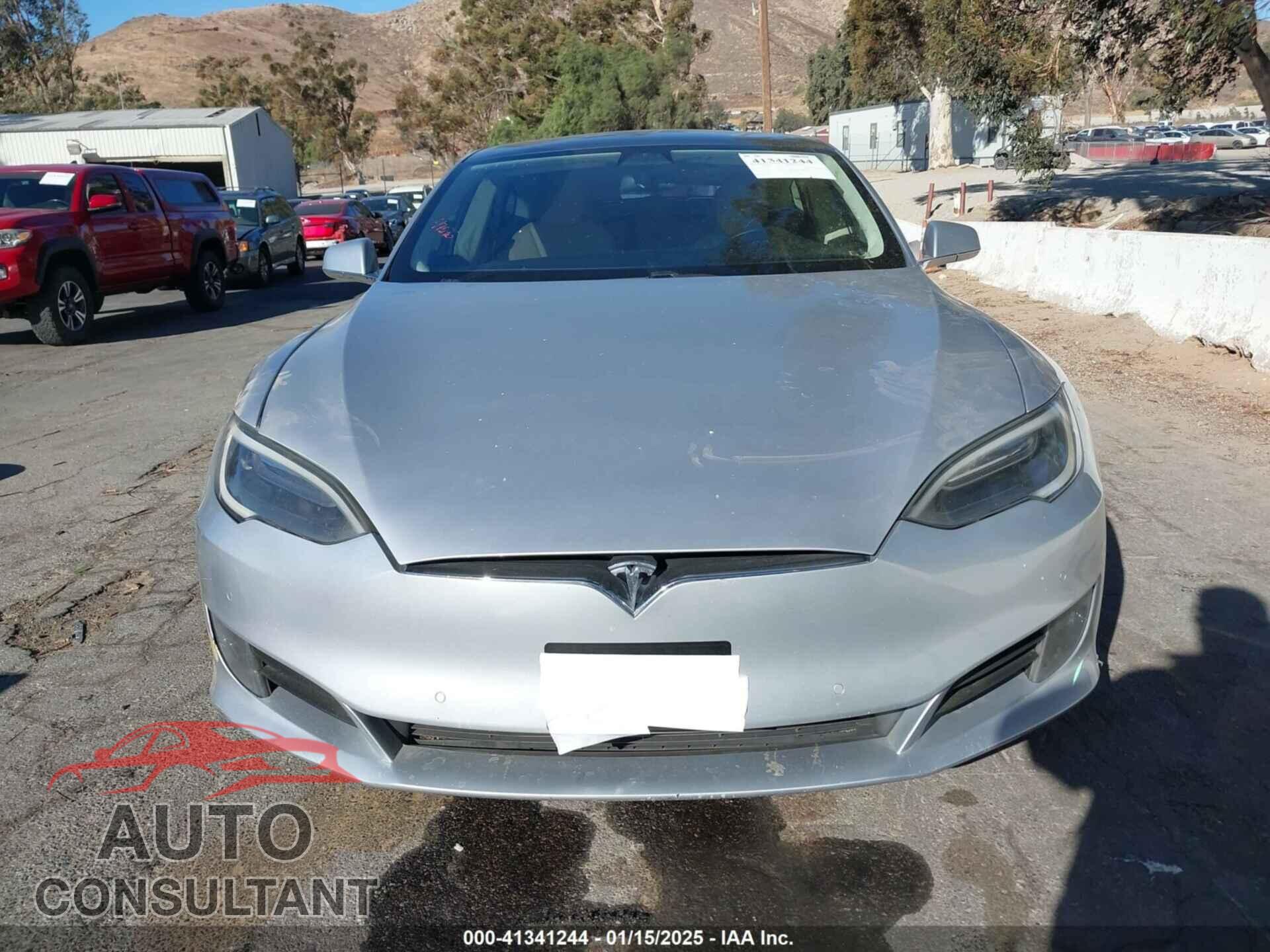 TESLA MODEL S 2017 - 5YJSA1E21HF199515