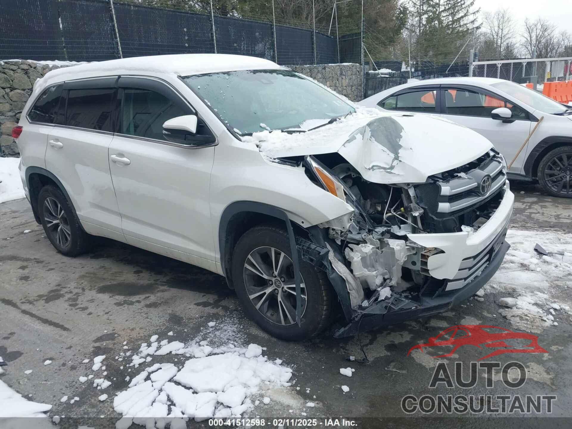 TOYOTA HIGHLANDER 2017 - 5TDBZRFH3HS456714