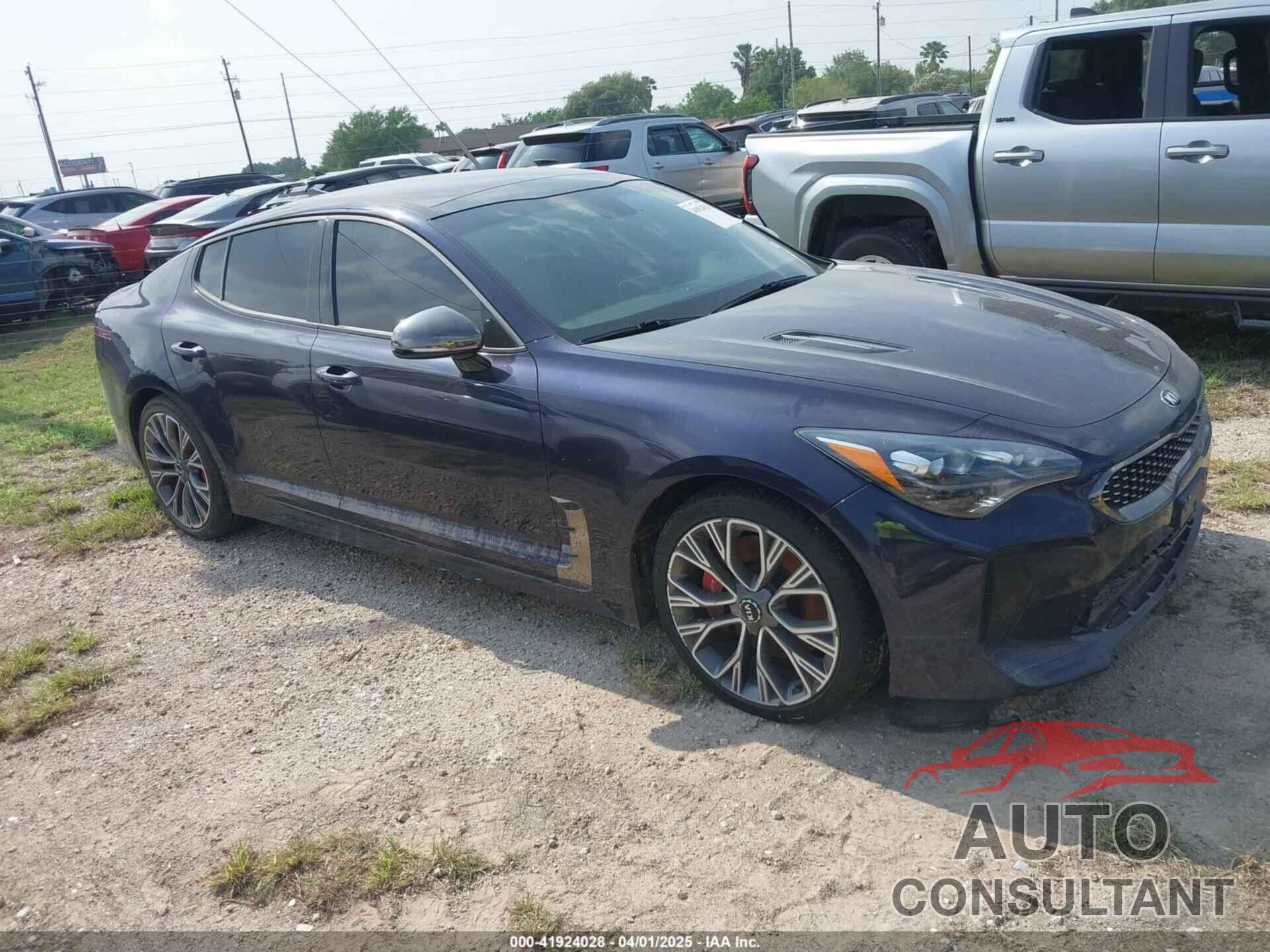 KIA STINGER 2020 - KNAE35LC1L6085090