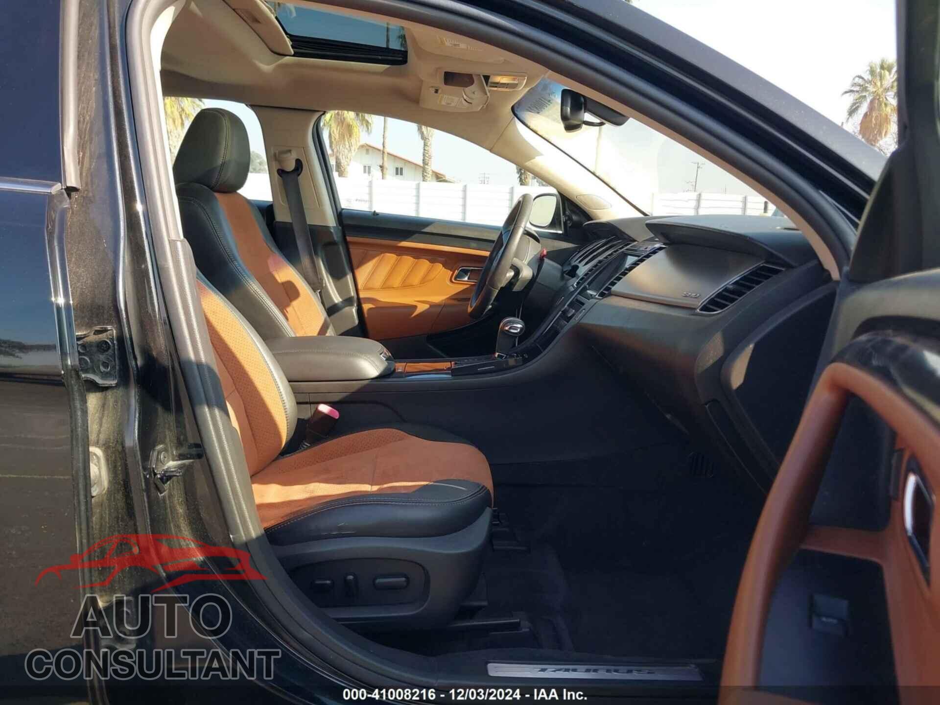 FORD TAURUS 2011 - 1FAHP2KT9BG167779