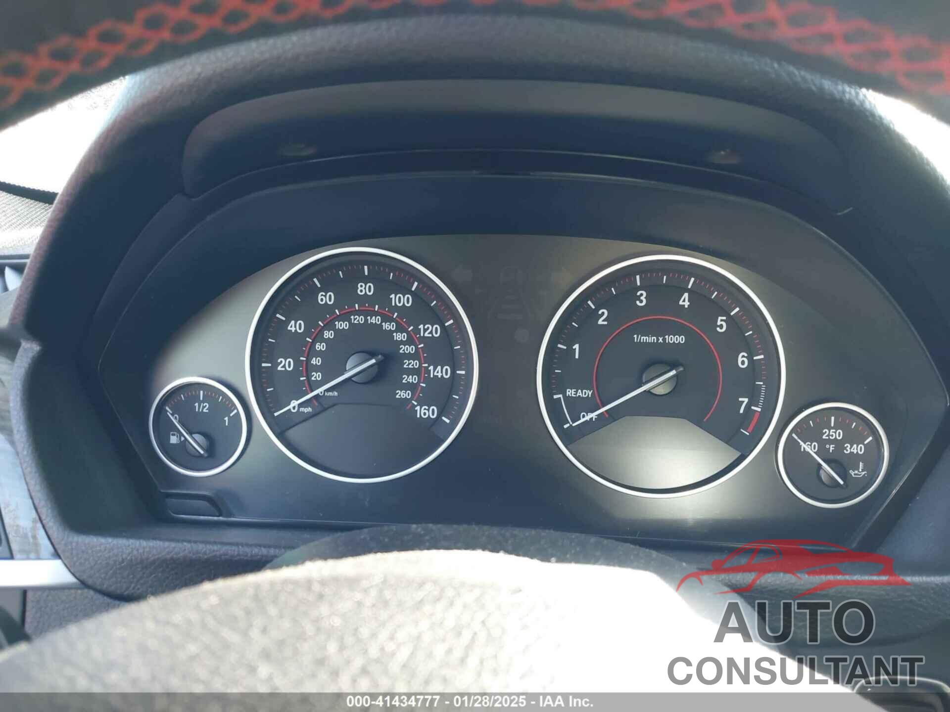 BMW 328I 2013 - WBA3B5G51DNS04317