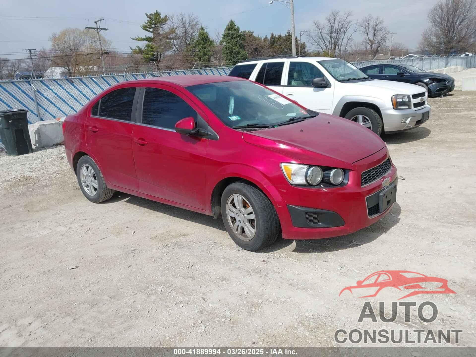 CHEVROLET SONIC 2013 - 1G1JC5SH9D4145749