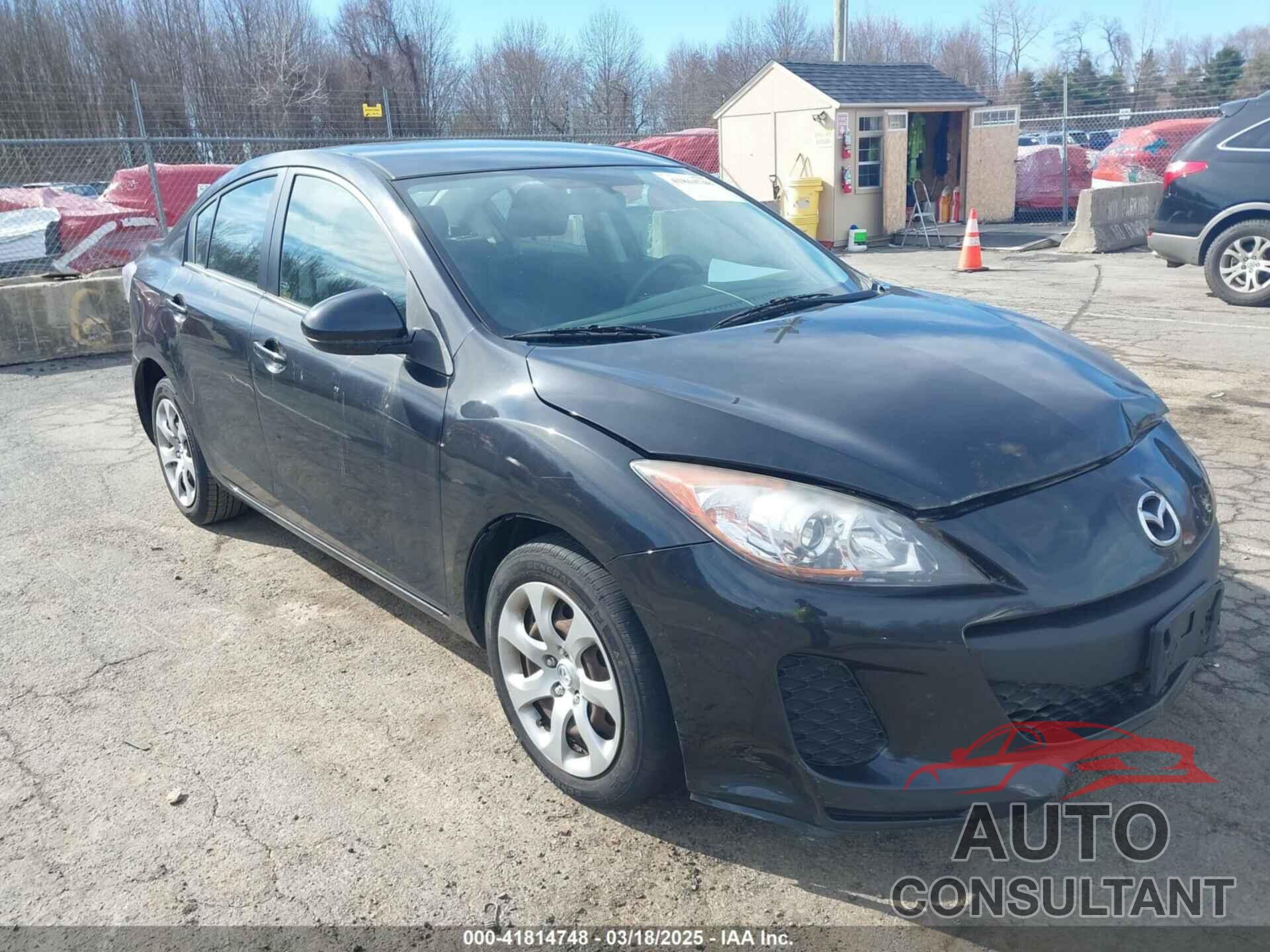 MAZDA MAZDA3 2013 - JM1BL1TG6D1833090