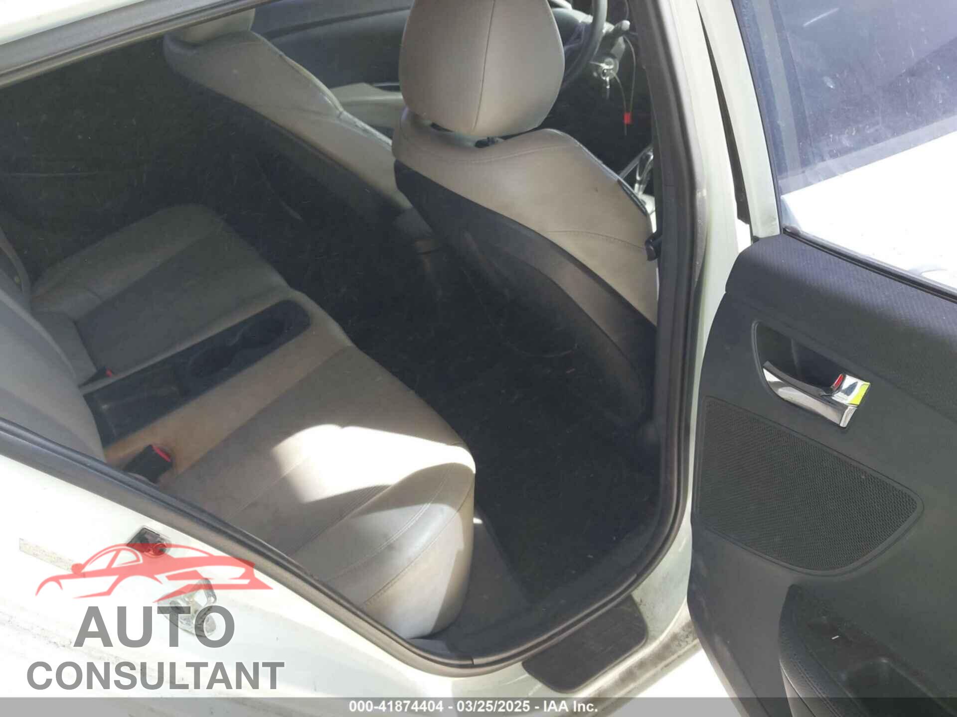 HYUNDAI VELOSTER 2013 - KMHTC6AD8DU095992