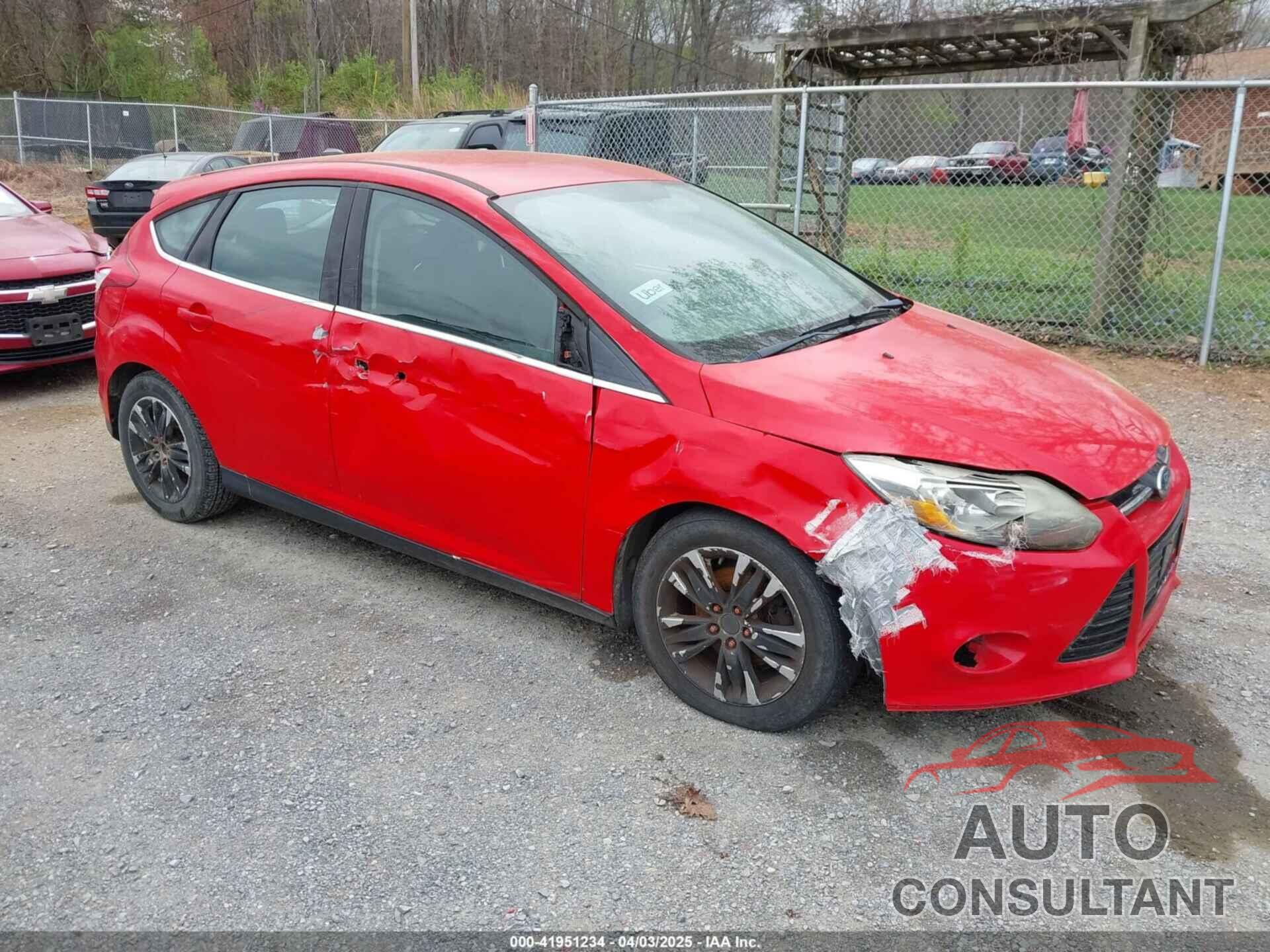 FORD FOCUS 2012 - 1FAHP3M22CL307464