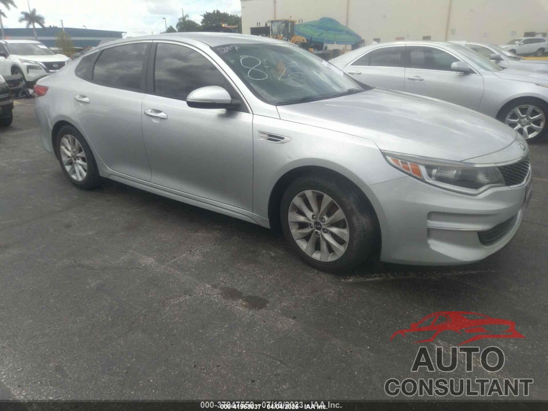 KIA OPTIMA 2017 - 5XXGT4L33HG129265