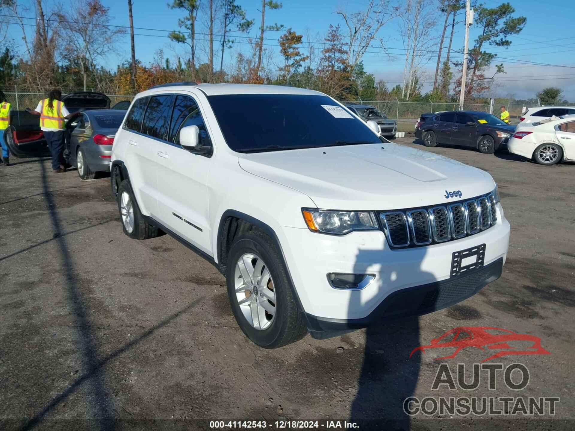 JEEP GRAND CHEROKEE 2018 - 1C4RJEAG2JC157882