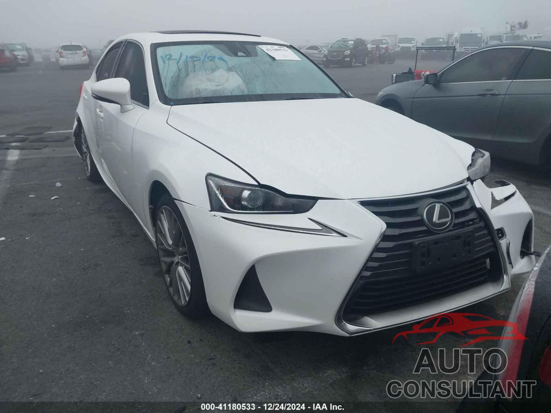 LEXUS IS 300 2018 - JTHBA1D20J5066297