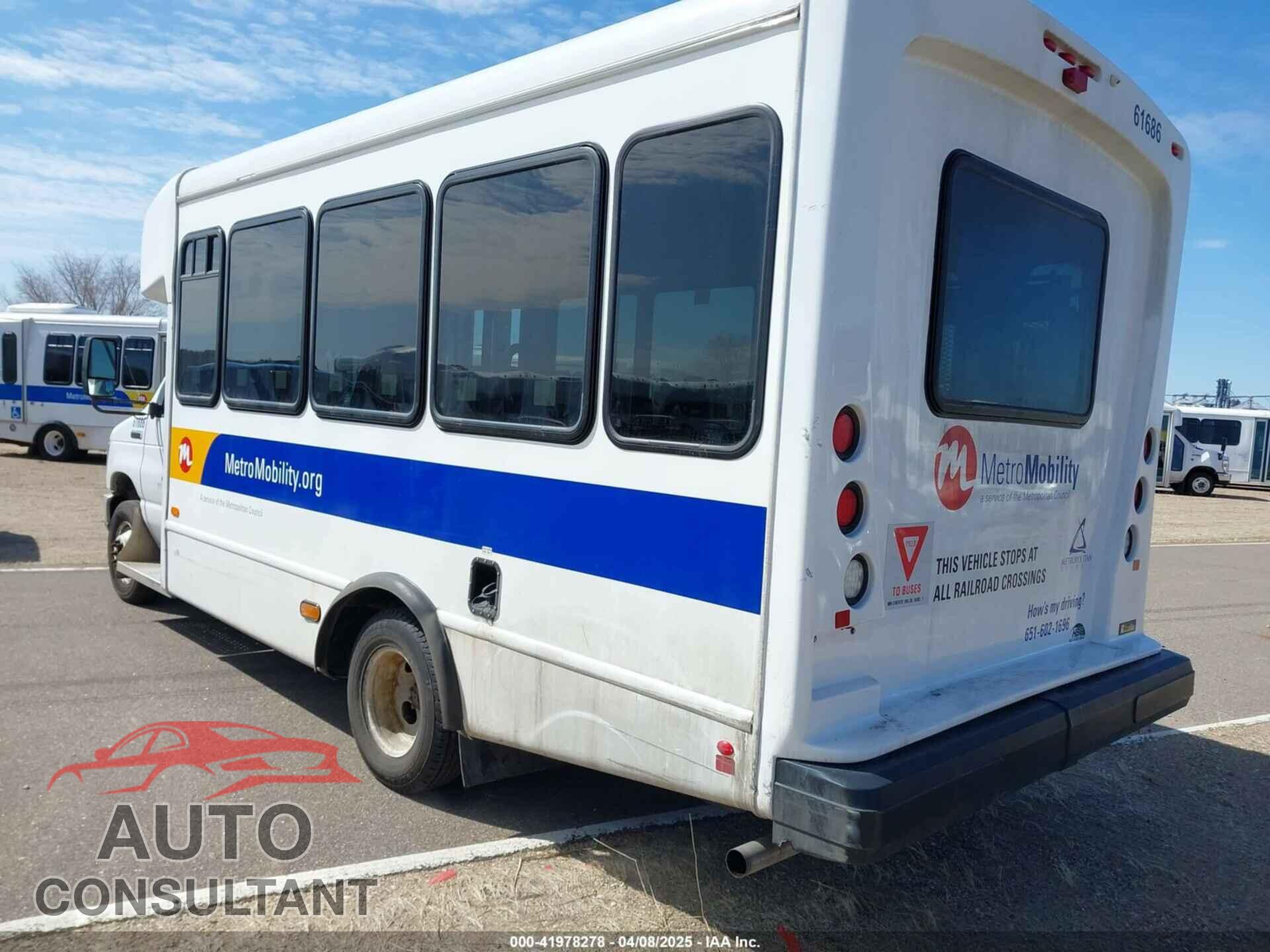 FORD E-450 CUTAWAY 2019 - 1FDFE4FS2KDC32053