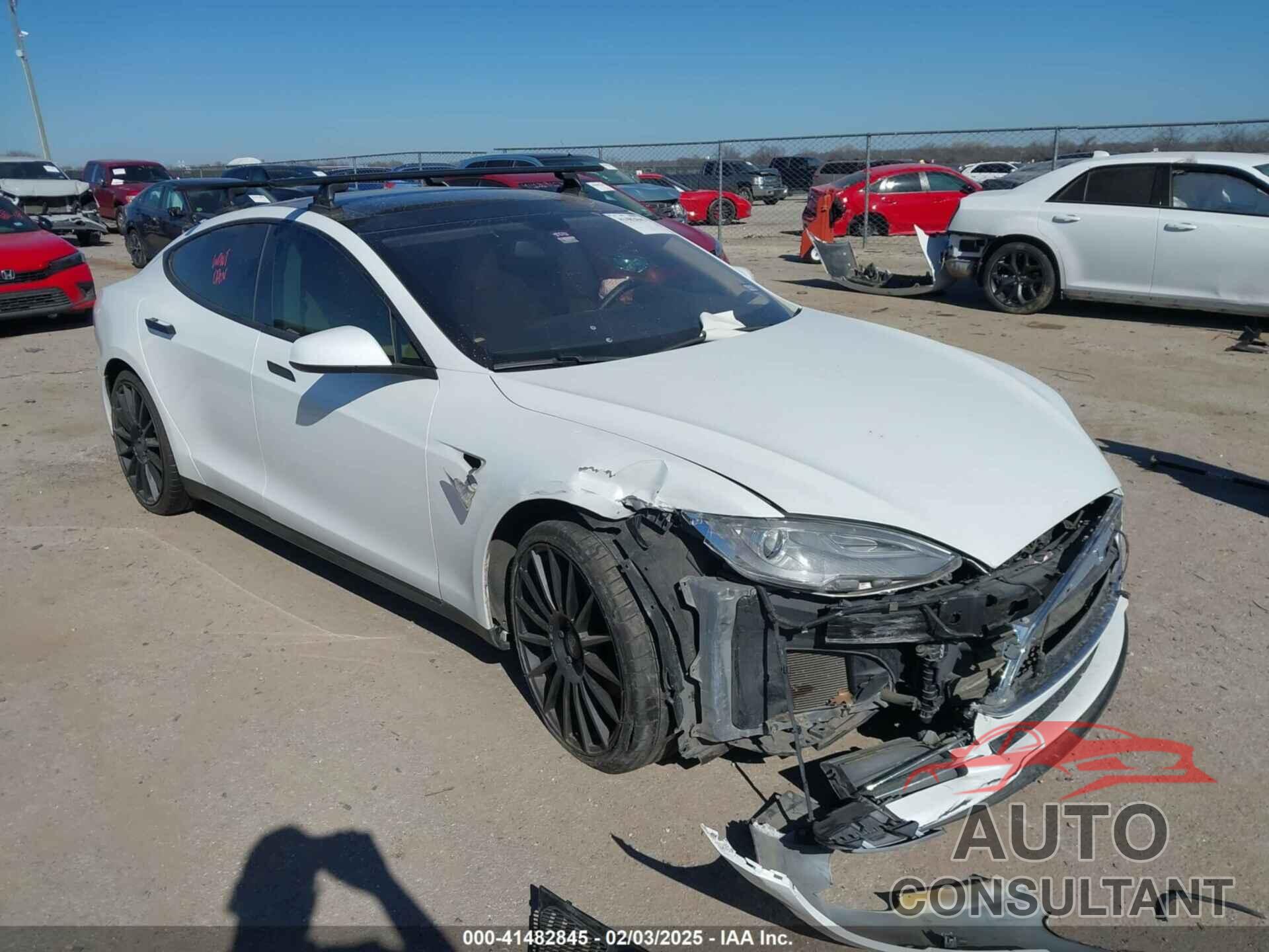 TESLA MODEL S 2013 - 5YJSA1DP4DFP17057