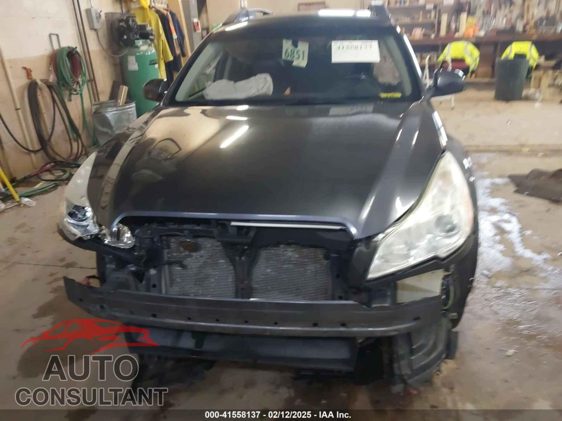 SUBARU OUTBACK 2014 - 4S4BRBLC8E3205969
