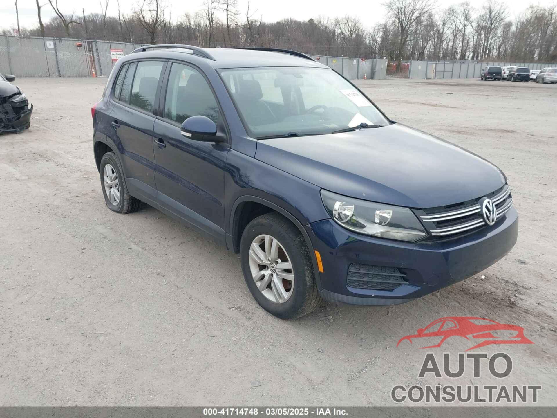 VOLKSWAGEN TIGUAN 2016 - WVGAV7AXXGW547242