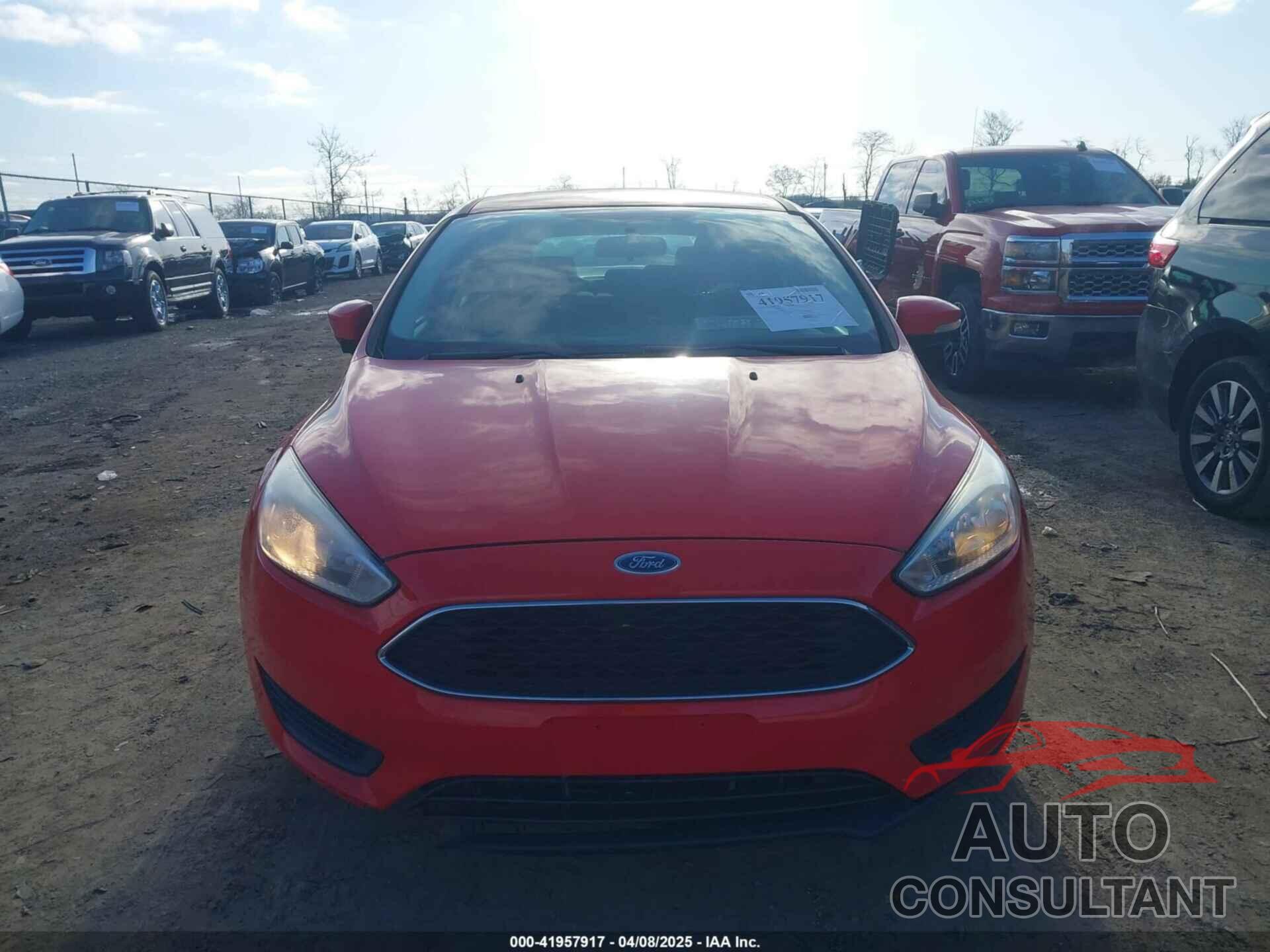 FORD FOCUS 2017 - 1FADP3K23HL259577